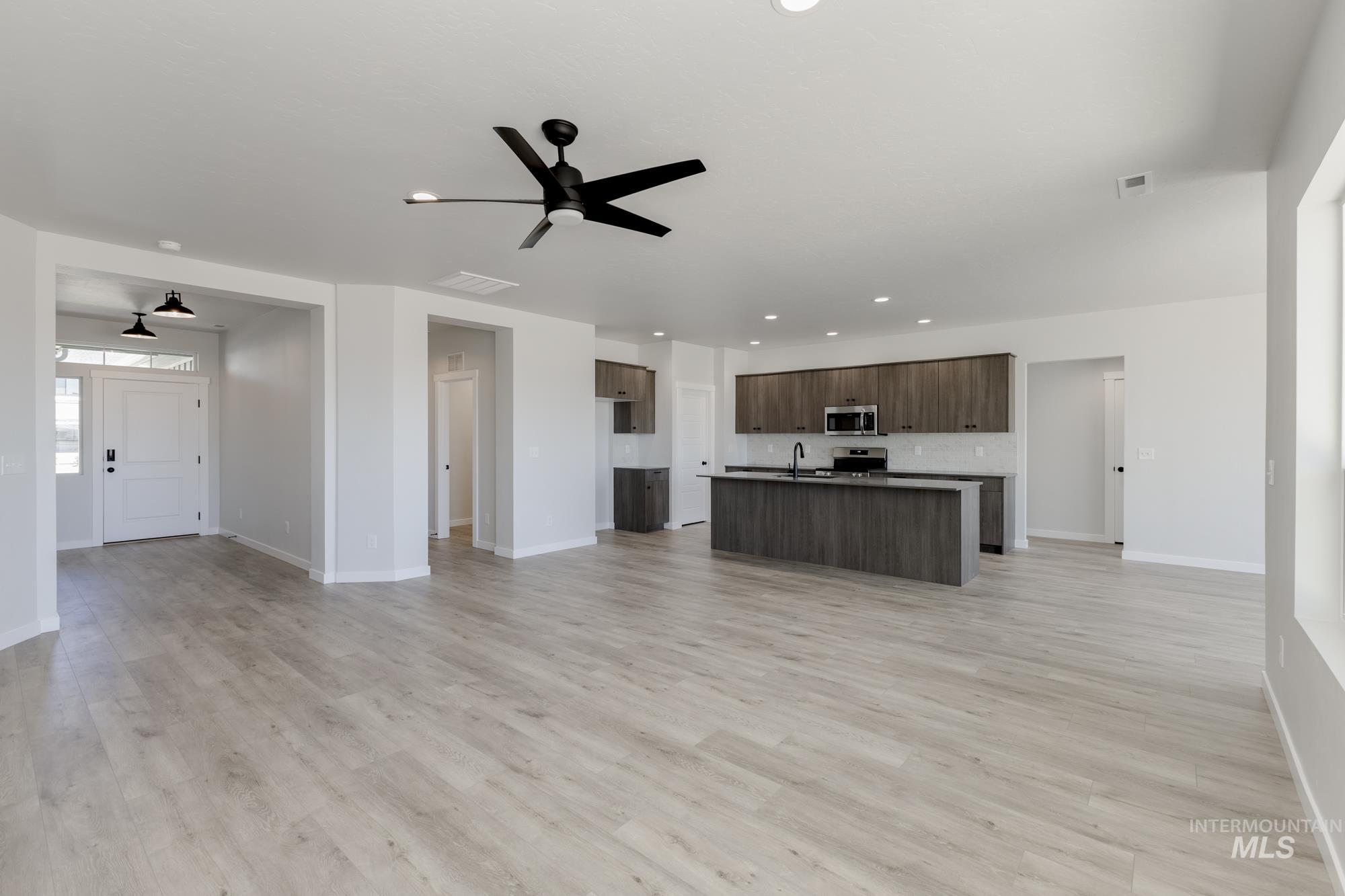 829 E Perjue Basin Dr, Nampa, Idaho 83686, 4 Bedrooms, 2 Bathrooms, Residential For Sale, Price $489,990, 98950610