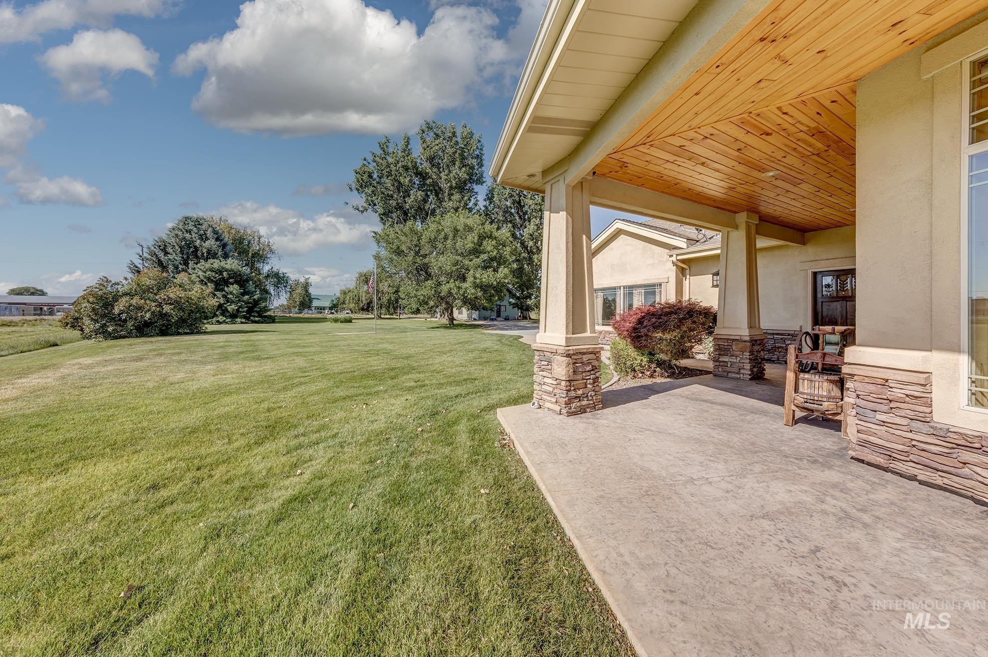 4920 & 4940 Hwy 72, New Plymouth, Idaho 83655, 3 Bedrooms, 3 Bathrooms, Residential For Sale, Price $1,775,000,MLS 98950614