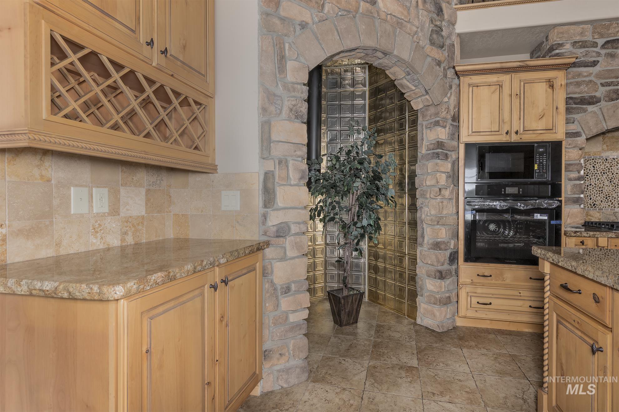 4920 & 4940 Hwy 72, New Plymouth, Idaho 83655, 3 Bedrooms, 3 Bathrooms, Farm & Ranch For Sale, Price $1,775,000,MLS 98950619