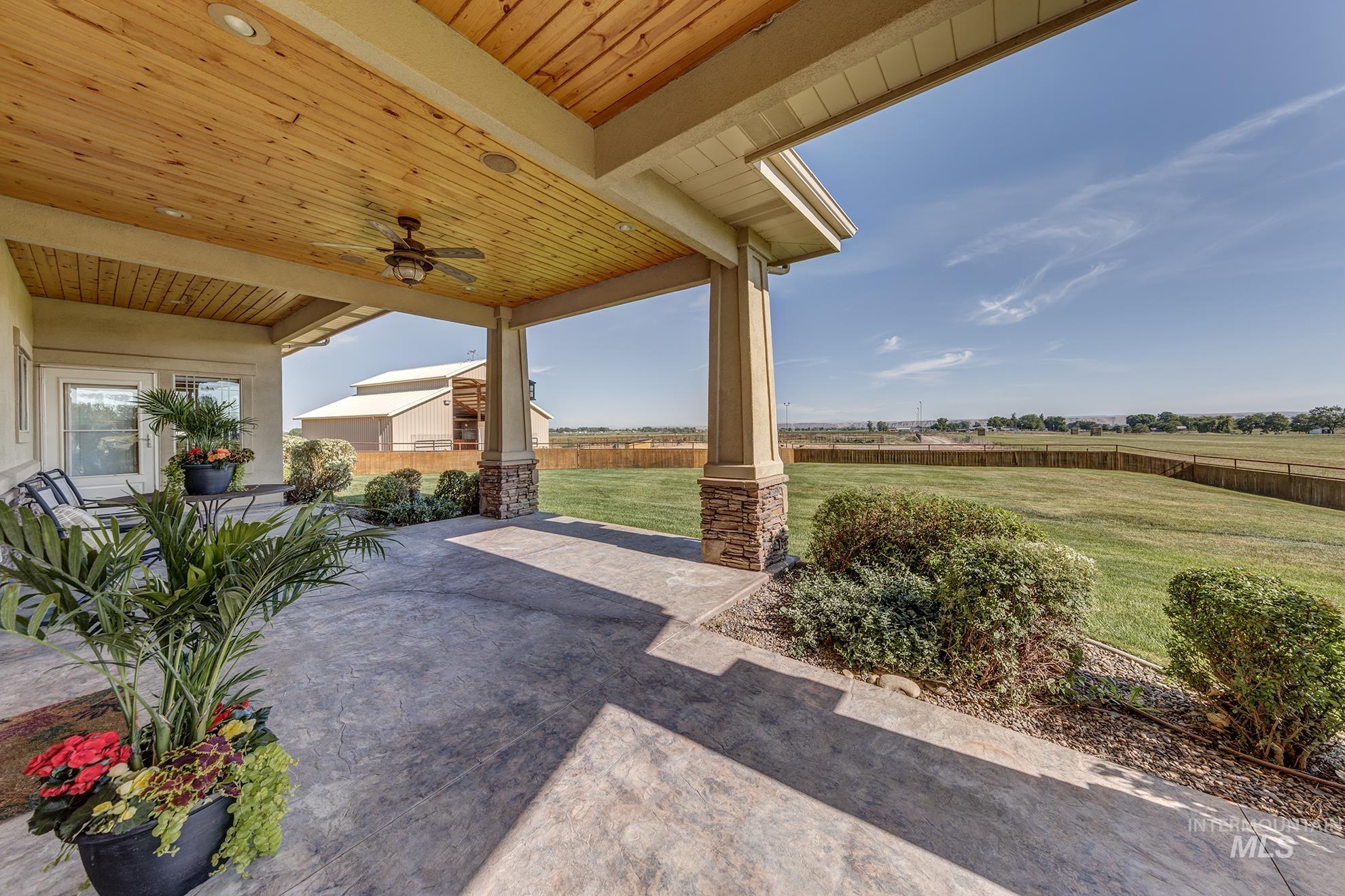 4920 & 4940 Hwy 72, New Plymouth, Idaho 83655, 3 Bedrooms, 3 Bathrooms, Farm & Ranch For Sale, Price $1,775,000,MLS 98950619