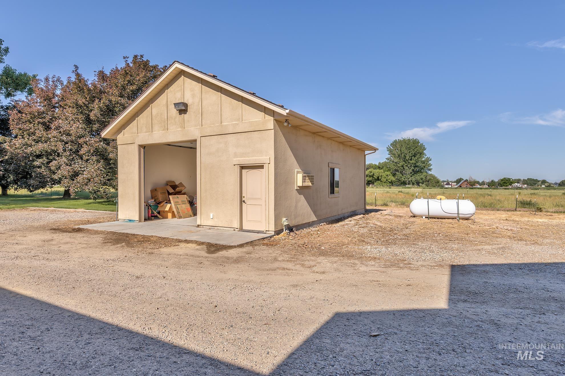 4920 & 4940 Hwy 72, New Plymouth, Idaho 83655, 3 Bedrooms, 3 Bathrooms, Farm & Ranch For Sale, Price $1,775,000,MLS 98950619