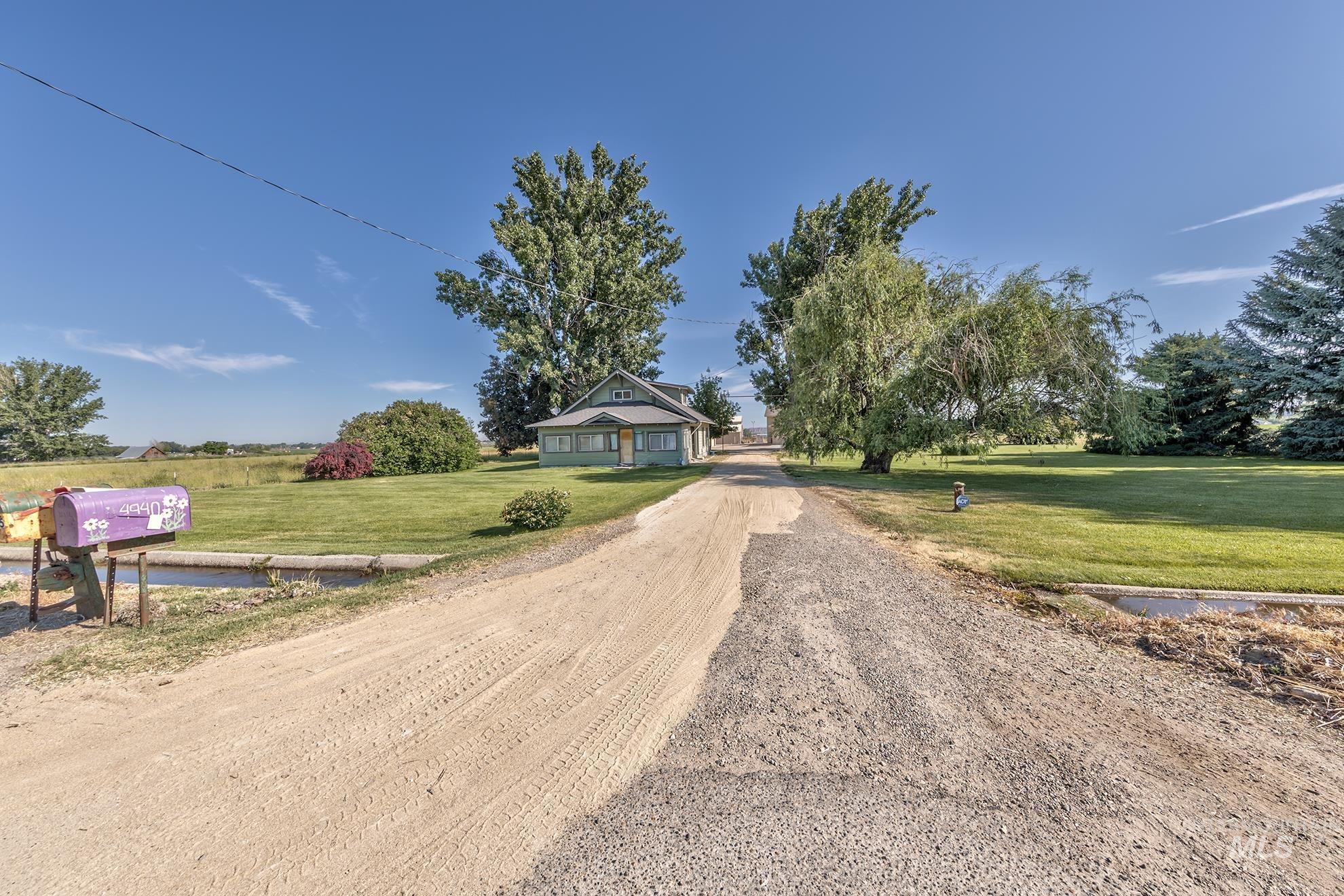 4920 & 4940 Hwy 72, New Plymouth, Idaho 83655, 3 Bedrooms, 3 Bathrooms, Farm & Ranch For Sale, Price $1,775,000,MLS 98950619