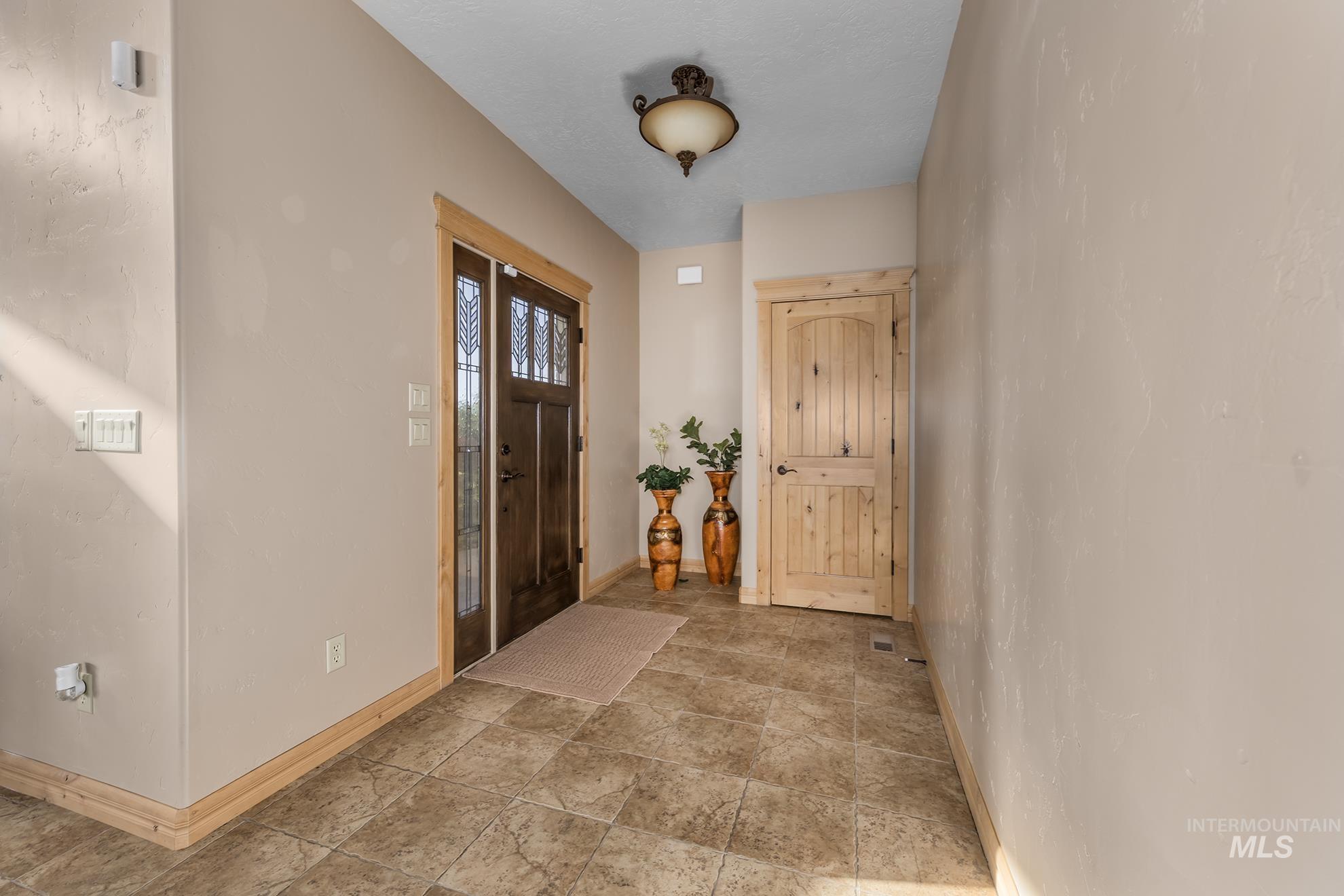 4920 & 4940 Hwy 72, New Plymouth, Idaho 83655, 3 Bedrooms, 3 Bathrooms, Farm & Ranch For Sale, Price $1,775,000,MLS 98950619