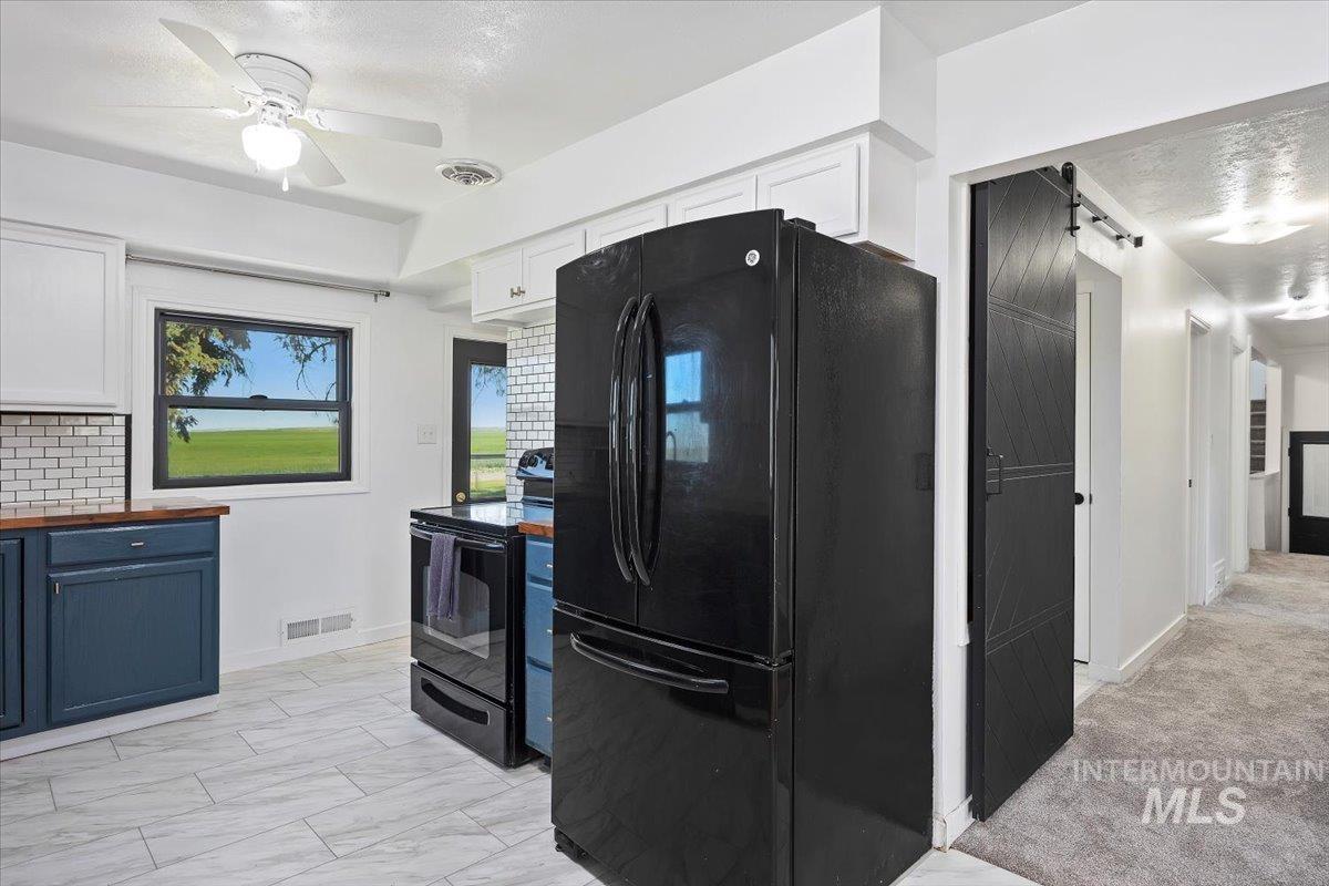 2982 E 990 S, Hazelton, Idaho 83335, 4 Bedrooms, 2 Bathrooms, Residential For Sale, Price $505,000, 98950636