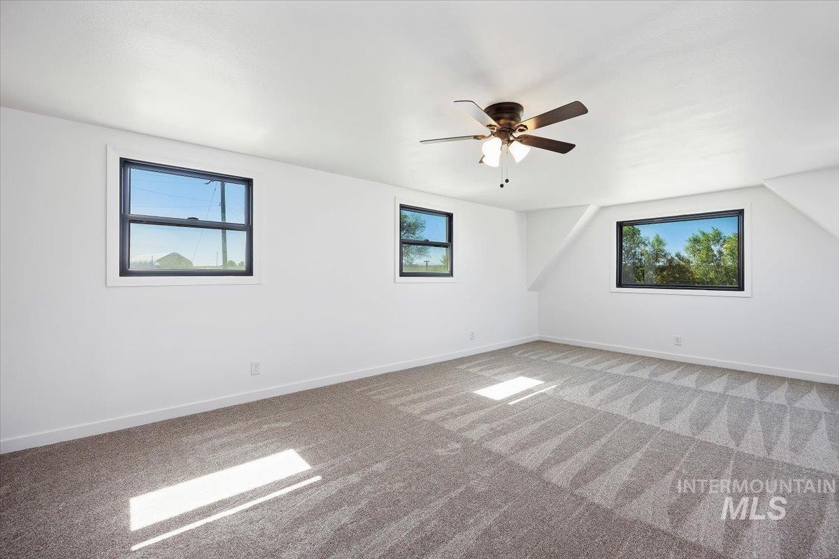 2982 E 990 S, Hazelton, Idaho 83335, 4 Bedrooms, 2 Bathrooms, Residential For Sale, Price $505,000, 98950636