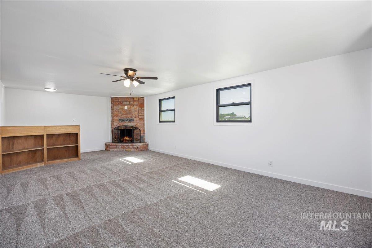 2982 E 990 S, Hazelton, Idaho 83335, 4 Bedrooms, 2 Bathrooms, Residential For Sale, Price $505,000, 98950636