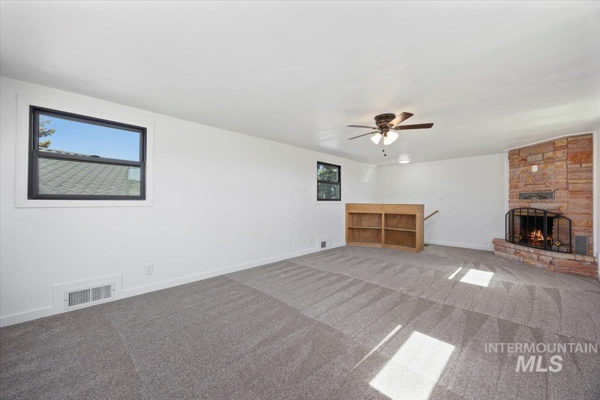 2982 E 990 S, Hazelton, Idaho 83335, 4 Bedrooms, 2 Bathrooms, Residential For Sale, Price $505,000, 98950636