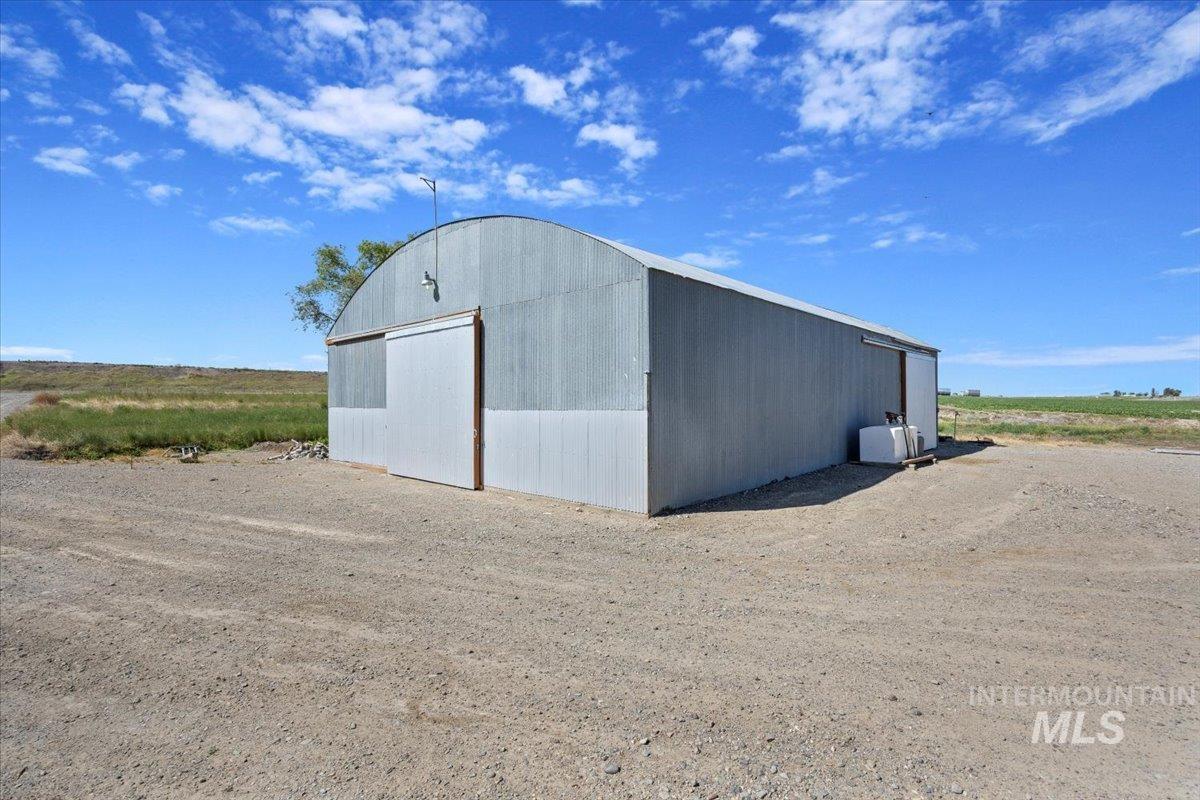 2982 E 990 S, Hazelton, Idaho 83335, 4 Bedrooms, 2 Bathrooms, Residential For Sale, Price $505,000, 98950636