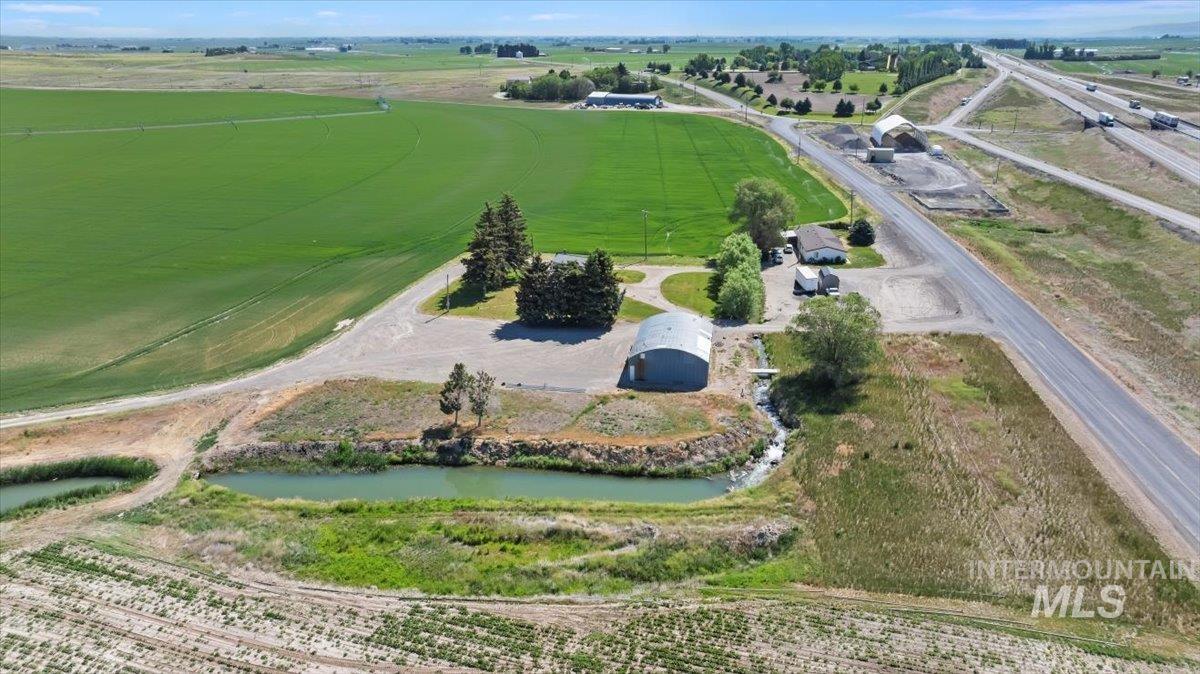 2982 E 990 S, Hazelton, Idaho 83335, 4 Bedrooms, 2 Bathrooms, Residential For Sale, Price $505,000, 98950636