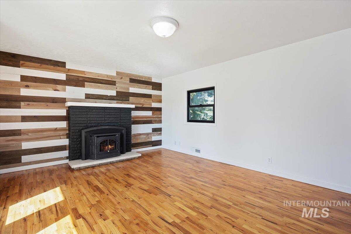 2982 E 990 S, Hazelton, Idaho 83335, 4 Bedrooms, 2 Bathrooms, Residential For Sale, Price $505,000, 98950636