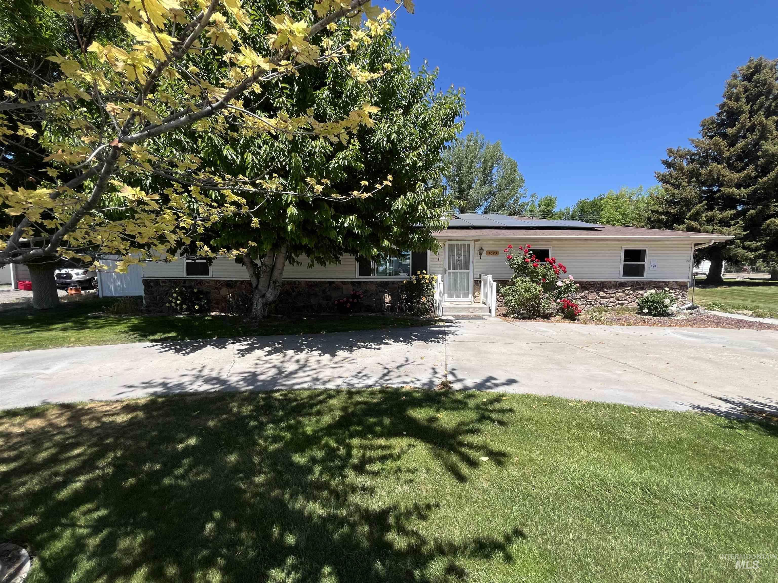 3073 Vickie Lane, Twin Falls, Idaho 83301, 3 Bedrooms, 2 Bathrooms, Residential For Sale, Price $395,000, 98950652