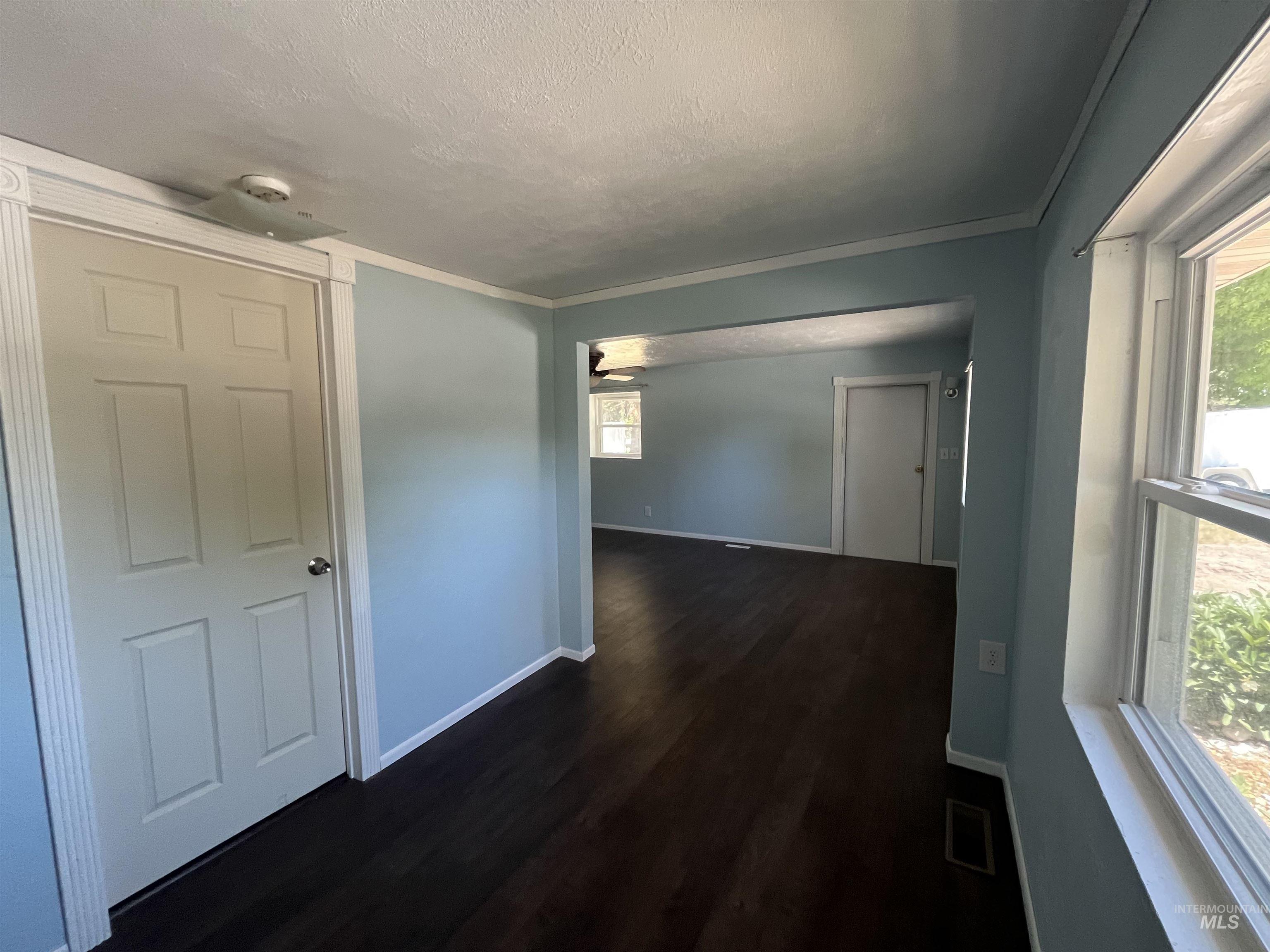 3073 Vickie Lane, Twin Falls, Idaho 83301, 3 Bedrooms, 2 Bathrooms, Residential For Sale, Price $395,000, 98950652