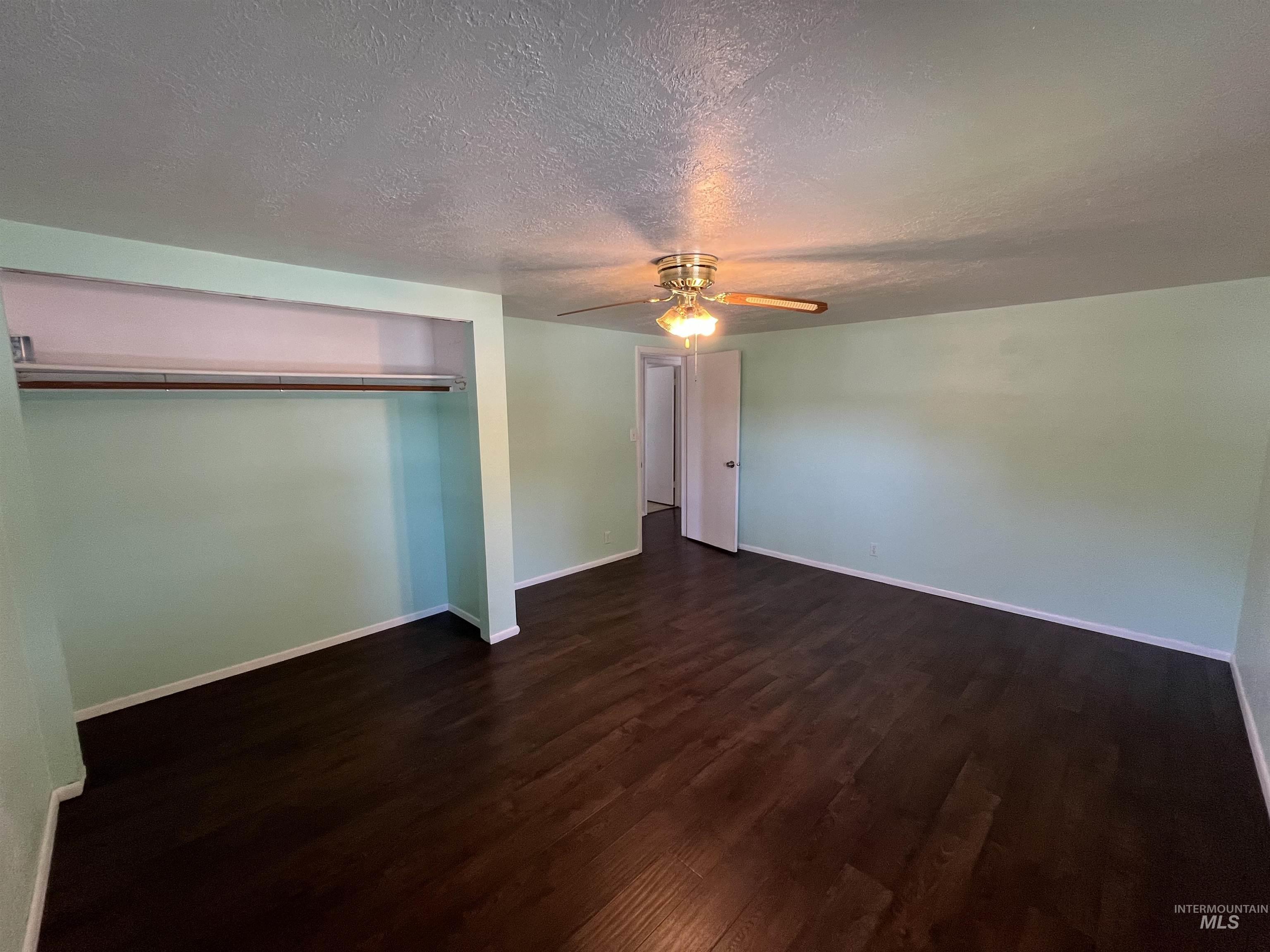 3073 Vickie Lane, Twin Falls, Idaho 83301, 3 Bedrooms, 2 Bathrooms, Residential For Sale, Price $395,000, 98950652