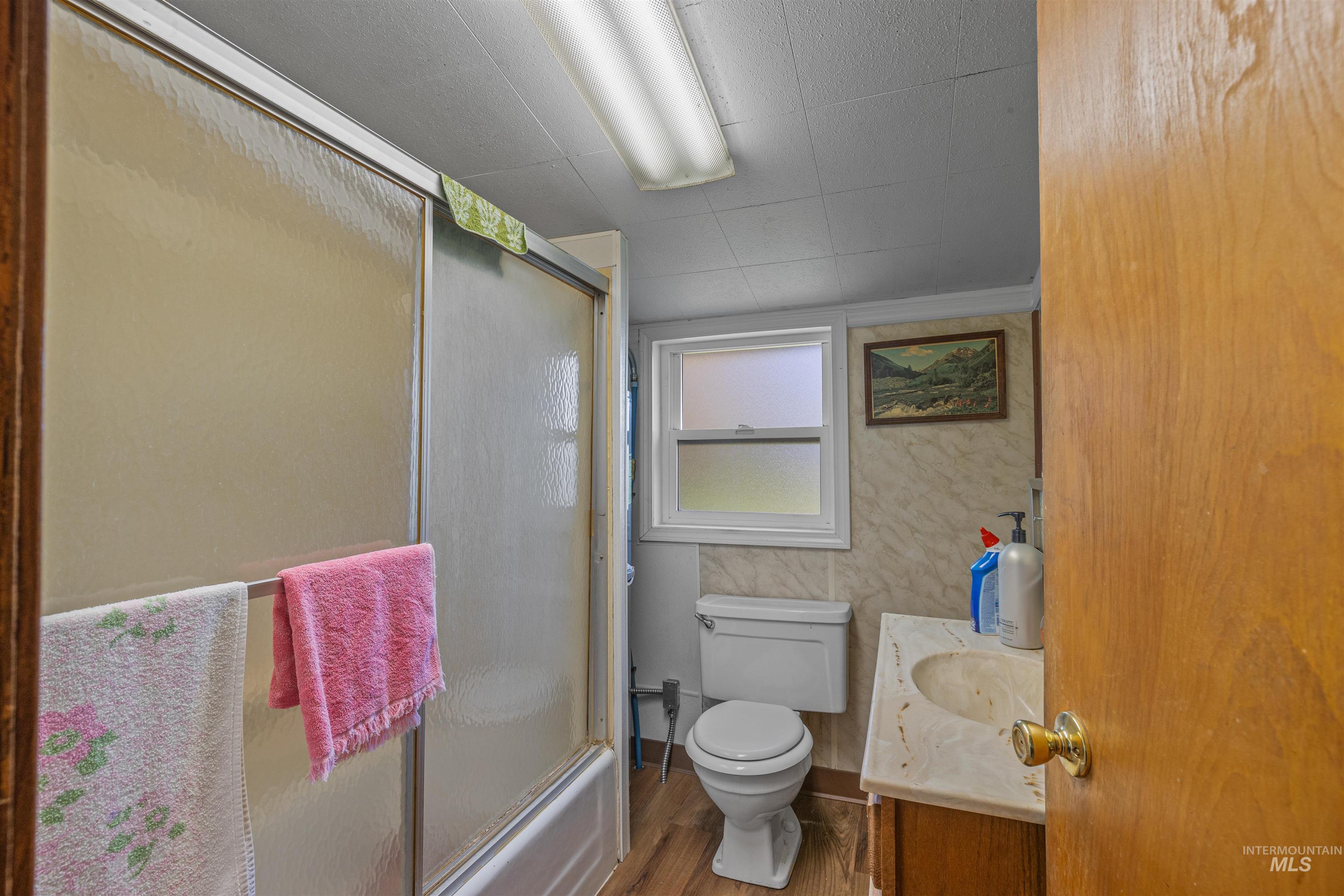 751 Boone Hill Rd, Colton, Washington 99113, 2 Bedrooms, 1 Bathroom, Residential For Sale, Price $450,000, 98950663