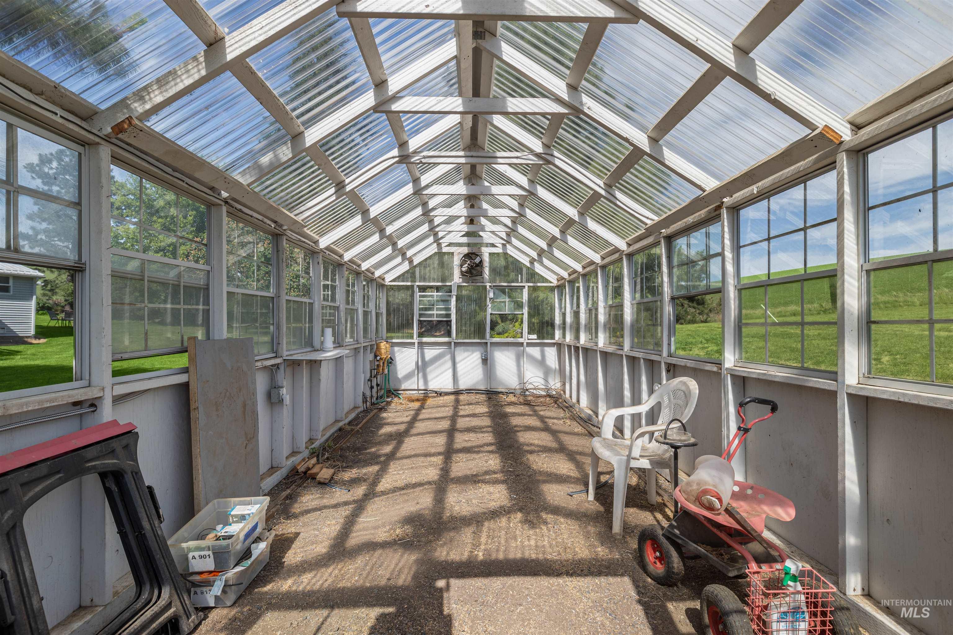 751 Boone Hill Rd, Colton, Washington 99113, 2 Bedrooms, 1 Bathroom, Residential For Sale, Price $450,000, 98950663