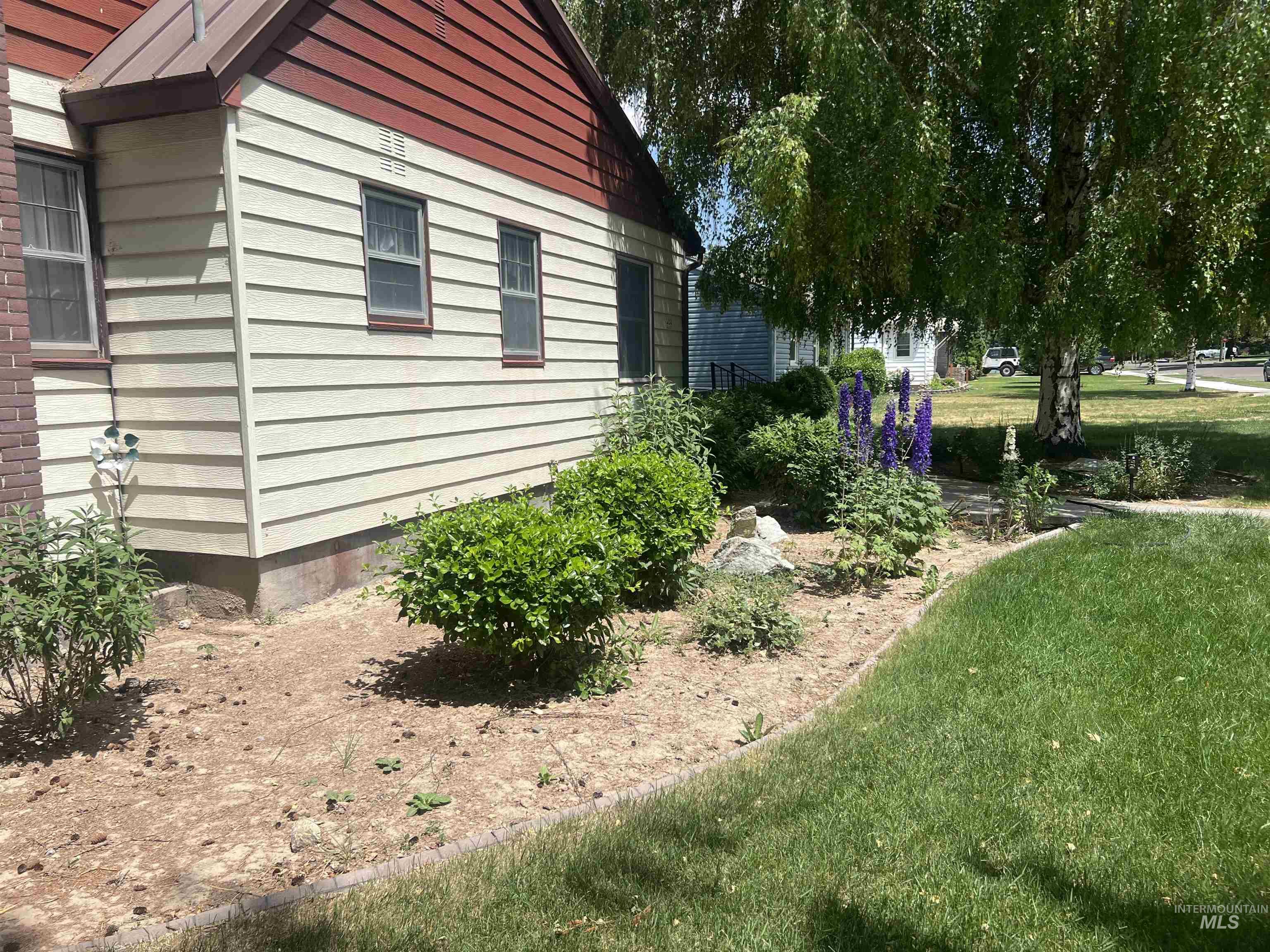 520 E Ave A, Jerome, Idaho 83338, 3 Bedrooms, 2 Bathrooms, Residential For Sale, Price $349,900, 98950670