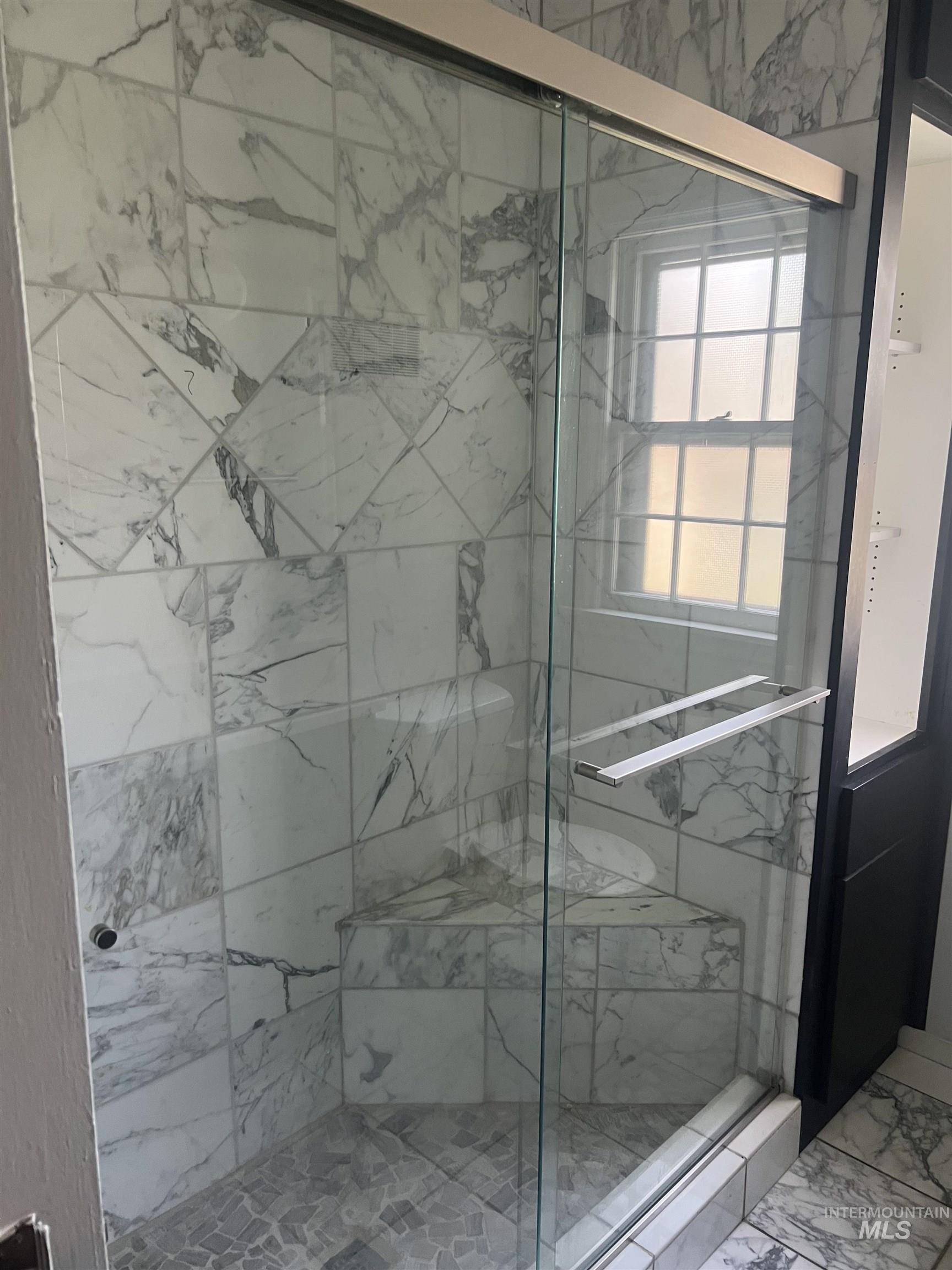 520 E Ave A, Jerome, Idaho 83338, 3 Bedrooms, 2 Bathrooms, Residential For Sale, Price $349,900, 98950670