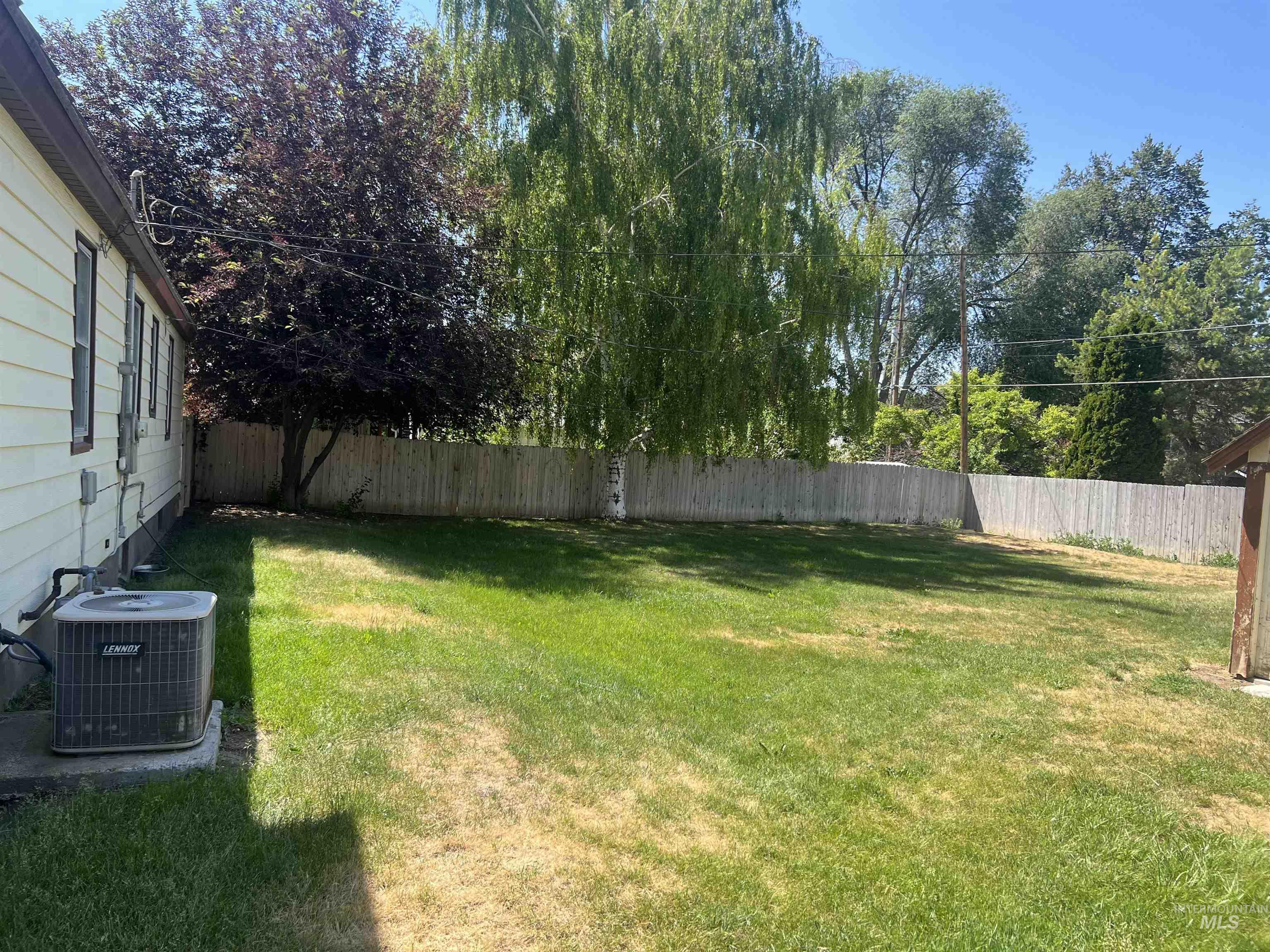 520 E Ave A, Jerome, Idaho 83338, 3 Bedrooms, 2 Bathrooms, Residential For Sale, Price $349,900, 98950670