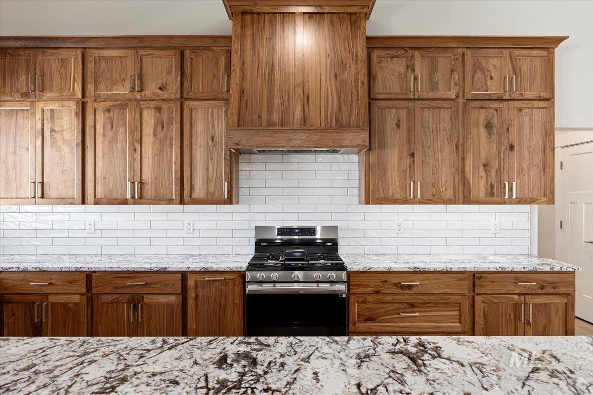 3119 Crescent Moon Rd, Twin Falls, Idaho 83301, 4 Bedrooms, 2.5 Bathrooms, Residential For Sale, Price $639,900, 98950676