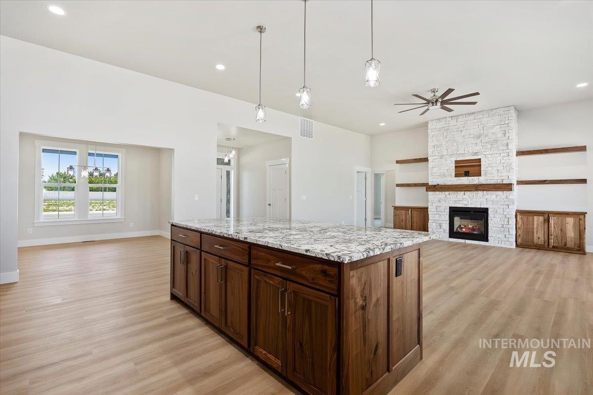 3119 Crescent Moon Rd, Twin Falls, Idaho 83301, 4 Bedrooms, 2.5 Bathrooms, Residential For Sale, Price $639,900, 98950676