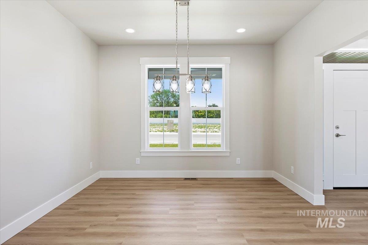 3119 Crescent Moon Rd, Twin Falls, Idaho 83301, 4 Bedrooms, 2.5 Bathrooms, Residential For Sale, Price $639,900, 98950676