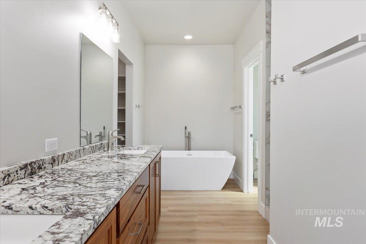 3119 Crescent Moon Rd, Twin Falls, Idaho 83301, 4 Bedrooms, 2.5 Bathrooms, Residential For Sale, Price $639,900, 98950676