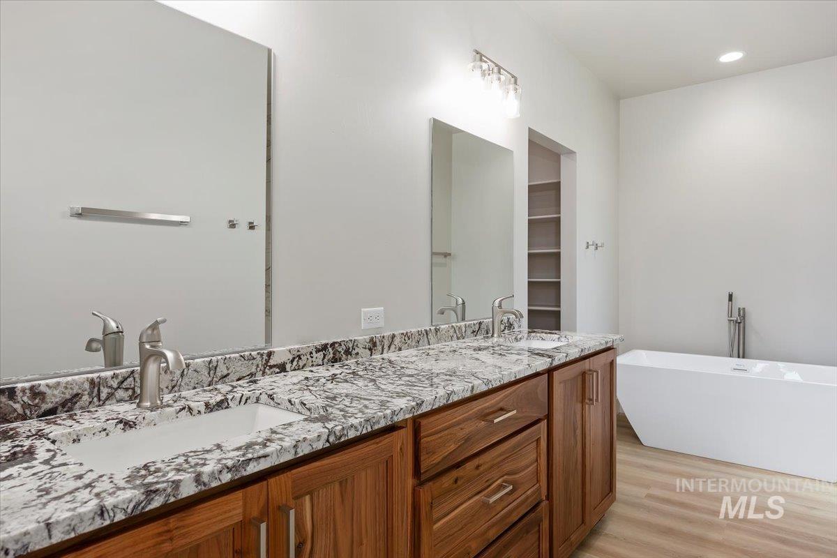 3119 Crescent Moon Rd, Twin Falls, Idaho 83301, 4 Bedrooms, 2.5 Bathrooms, Residential For Sale, Price $639,900, 98950676