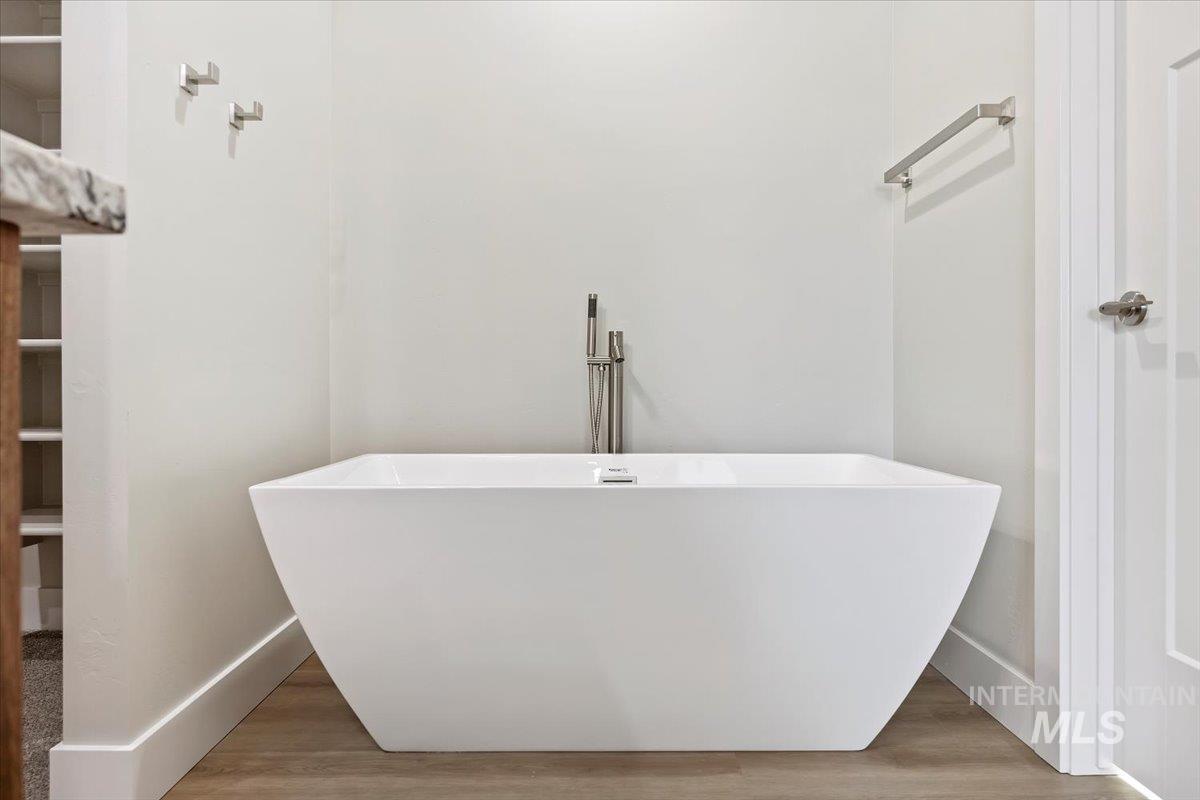 3119 Crescent Moon Rd, Twin Falls, Idaho 83301, 4 Bedrooms, 2.5 Bathrooms, Residential For Sale, Price $639,900, 98950676