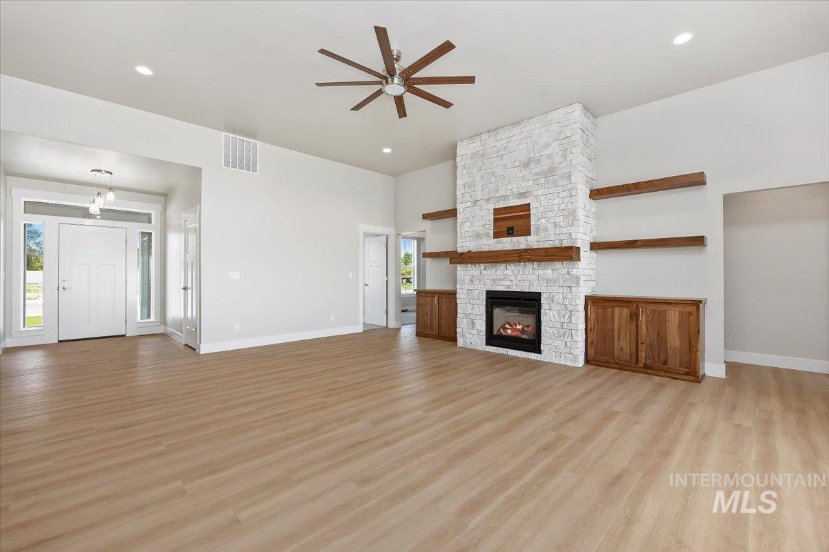 3119 Crescent Moon Rd, Twin Falls, Idaho 83301, 4 Bedrooms, 2.5 Bathrooms, Residential For Sale, Price $639,900, 98950676