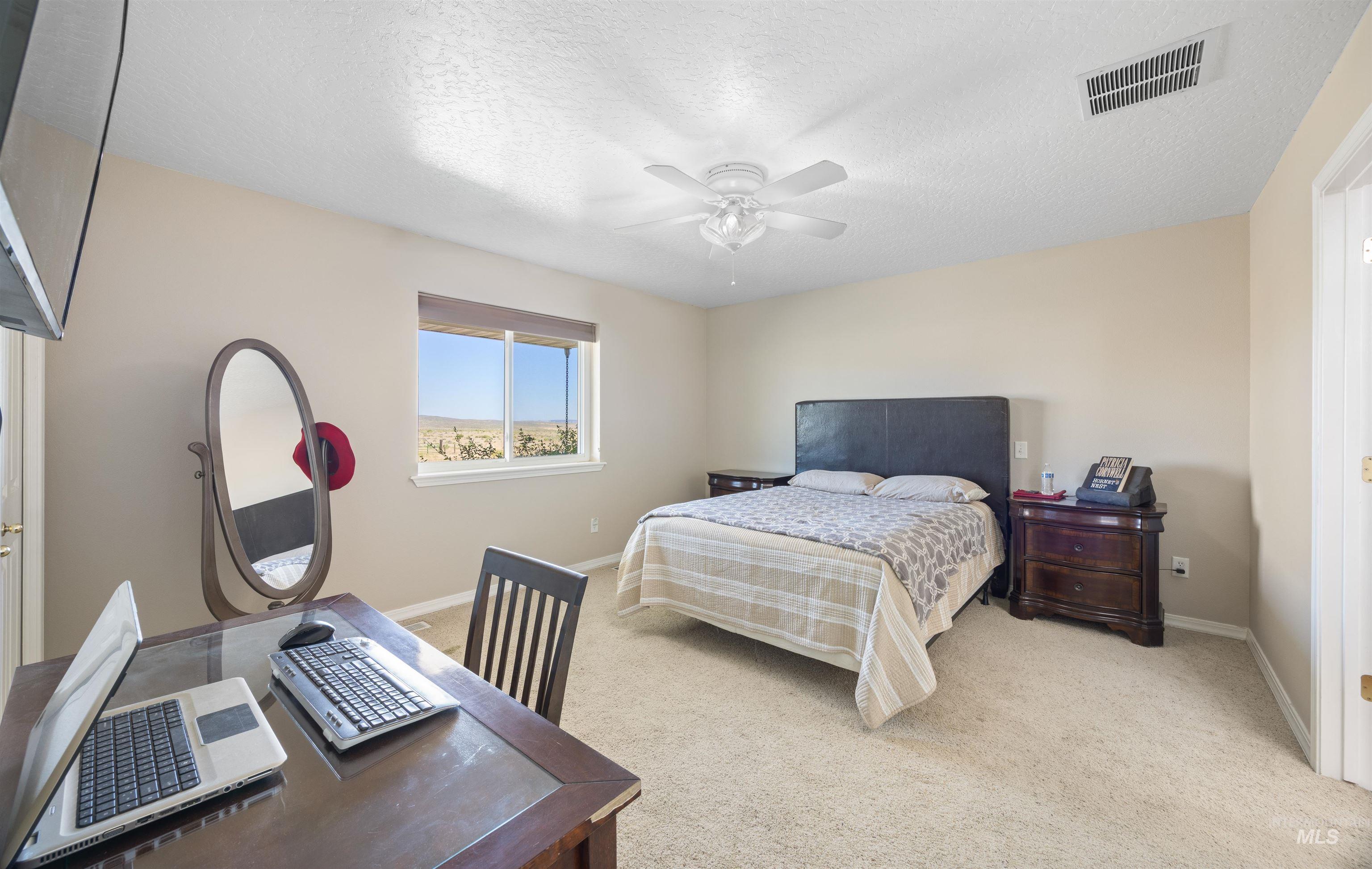 15408 WAR EAGLE RD, Murphy, Idaho 83650, 3 Bedrooms, 2 Bathrooms, Residential For Sale, Price $694,900,MLS 98950691