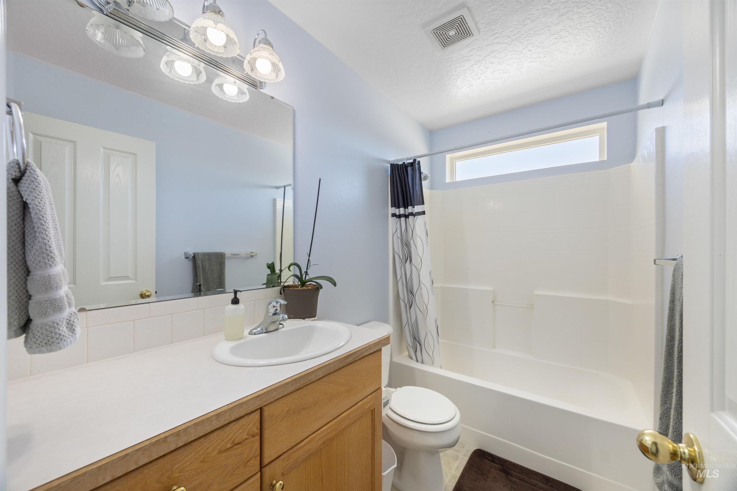 15408 WAR EAGLE RD, Murphy, Idaho 83650, 3 Bedrooms, 2 Bathrooms, Residential For Sale, Price $694,900,MLS 98950691