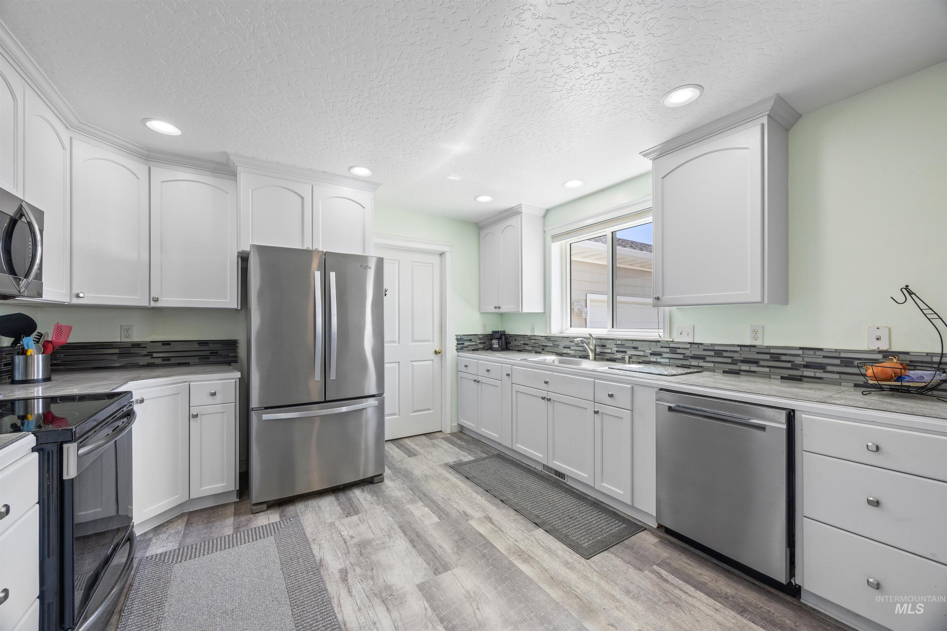 15408 WAR EAGLE RD, Murphy, Idaho 83650, 3 Bedrooms, 2 Bathrooms, Residential For Sale, Price $694,900,MLS 98950691