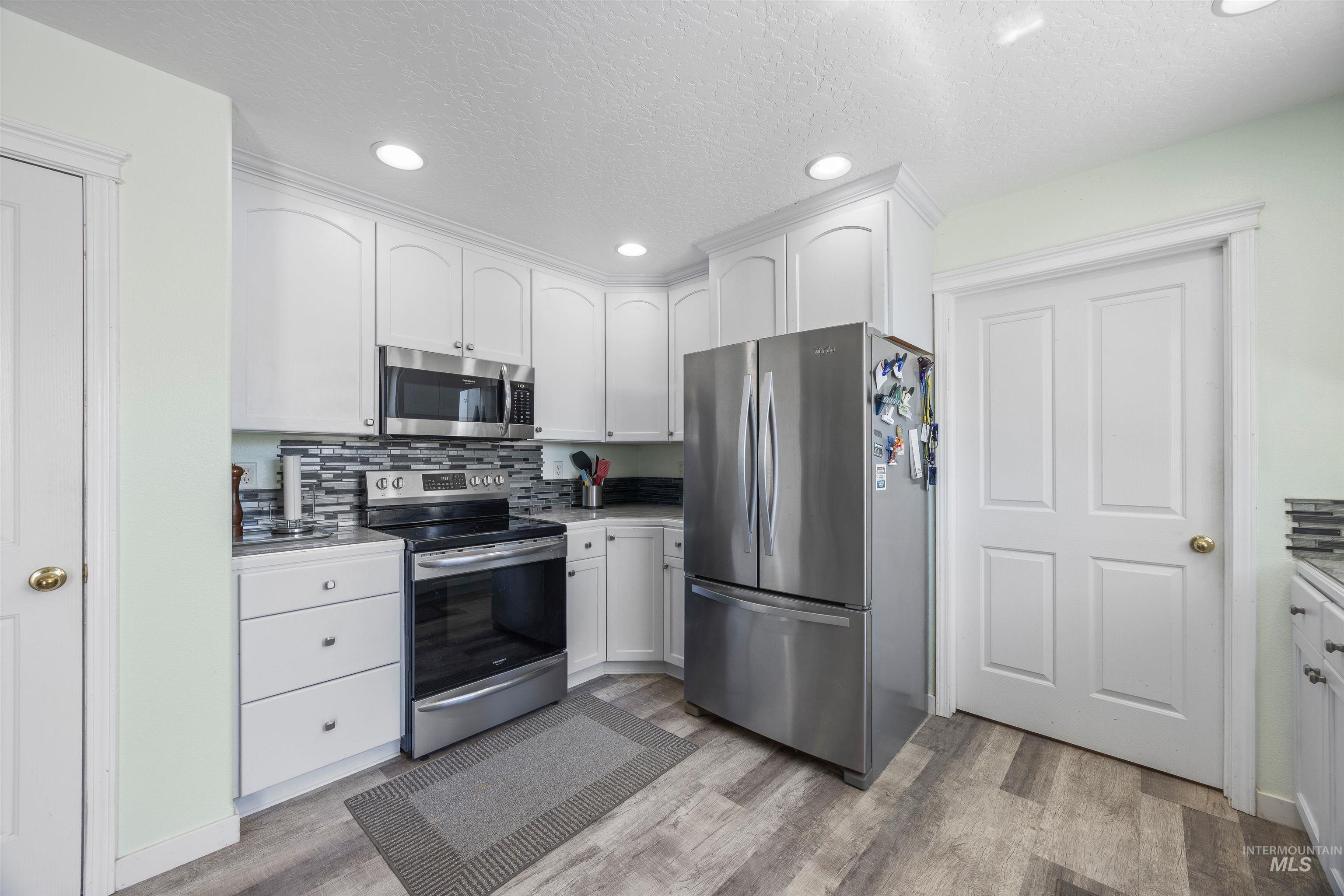 15408 WAR EAGLE RD, Murphy, Idaho 83650, 3 Bedrooms, 2 Bathrooms, Residential For Sale, Price $694,900,MLS 98950691