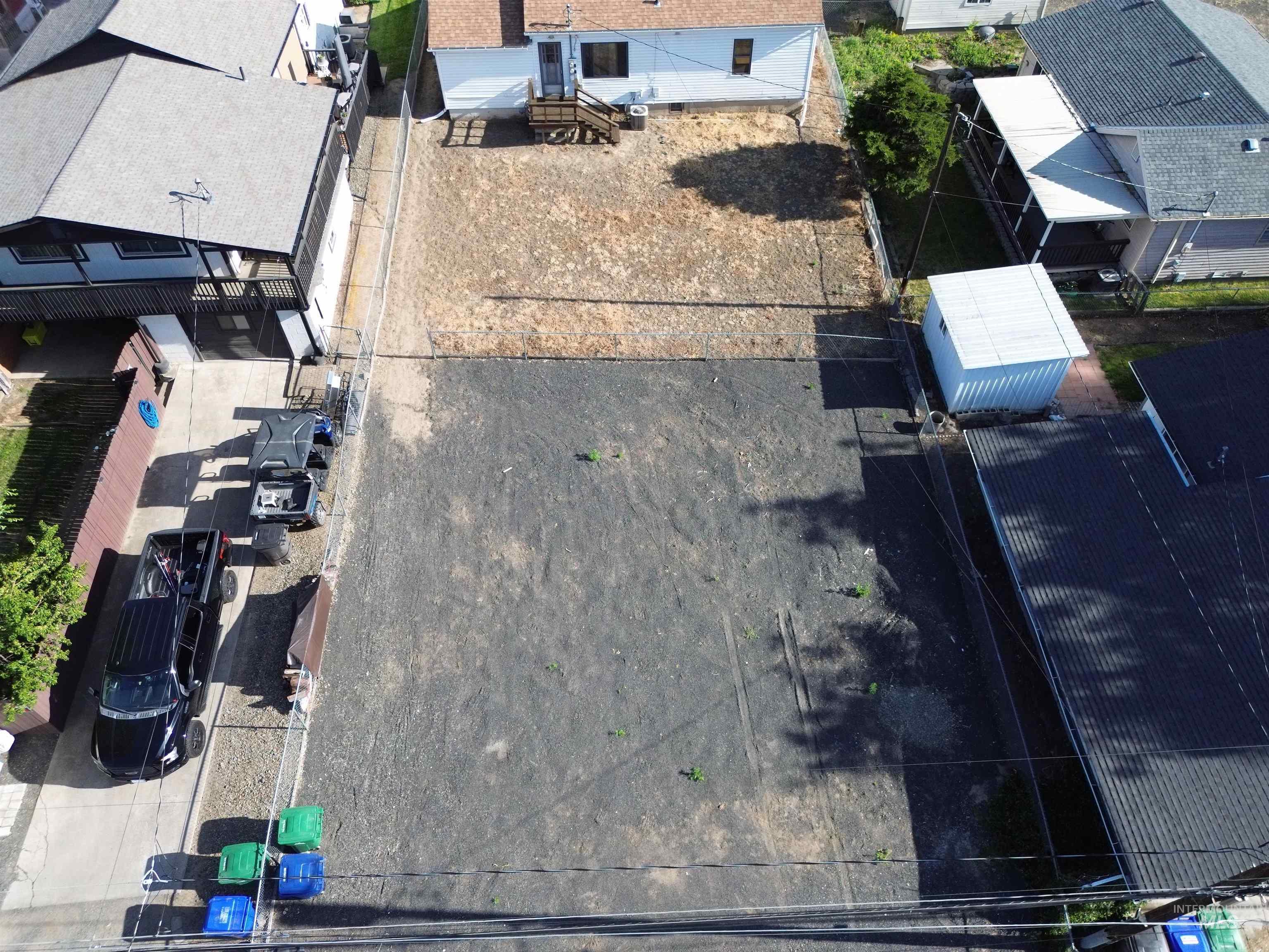 1811 17th Avenue, Lewiston, Idaho 83501, 2 Bedrooms, 1 Bathroom, Residential Income For Sale, Price $335,000,MLS 98950809