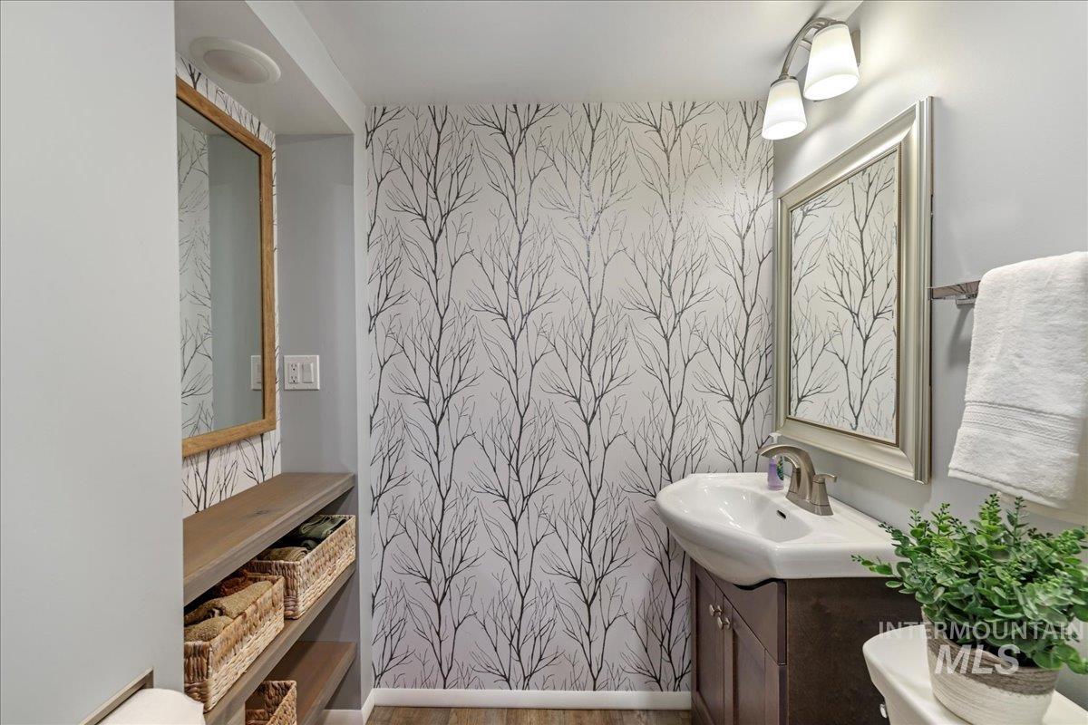 539 Rimview Dr, Twin Falls, Idaho 83301, 5 Bedrooms, 3 Bathrooms, Residential For Sale, Price $579,900, 98950828