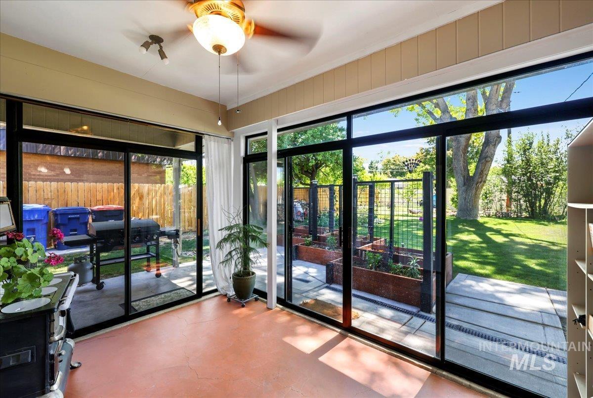 539 Rimview Dr, Twin Falls, Idaho 83301, 5 Bedrooms, 3 Bathrooms, Residential For Sale, Price $579,900, 98950828