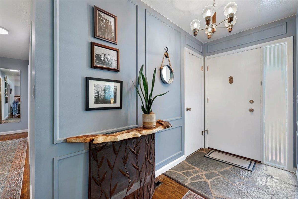 539 Rimview Dr, Twin Falls, Idaho 83301, 5 Bedrooms, 3 Bathrooms, Residential For Sale, Price $559,900,MLS 98950828