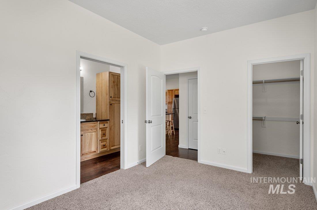 316 N 11th St, Payette, Idaho 83661-2418, 2 Bedrooms, 1.5 Bathrooms, Residential Income For Sale, Price $2,190,000, 98950843