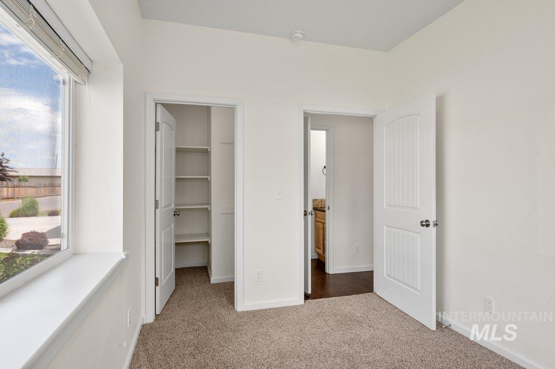 316 N 11th St, Payette, Idaho 83661-2418, 2 Bedrooms, 1.5 Bathrooms, Residential Income For Sale, Price $2,190,000, 98950843