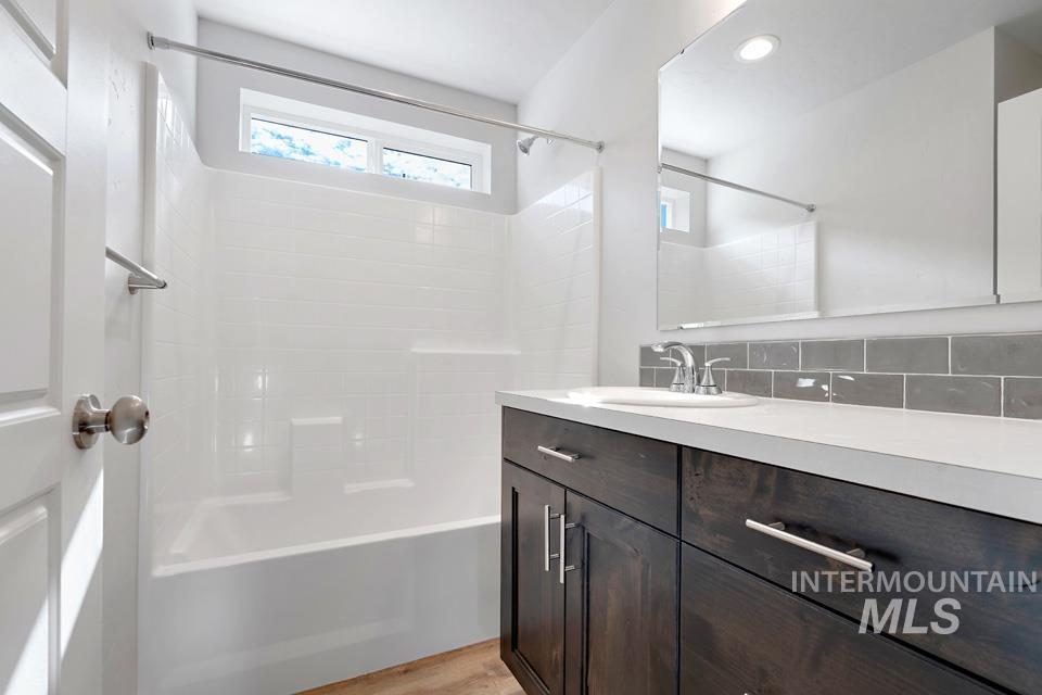 1340 Dawn St, Weiser, Idaho 83672, 3 Bedrooms, 2 Bathrooms, Residential For Sale, Price $393,799, 98950885