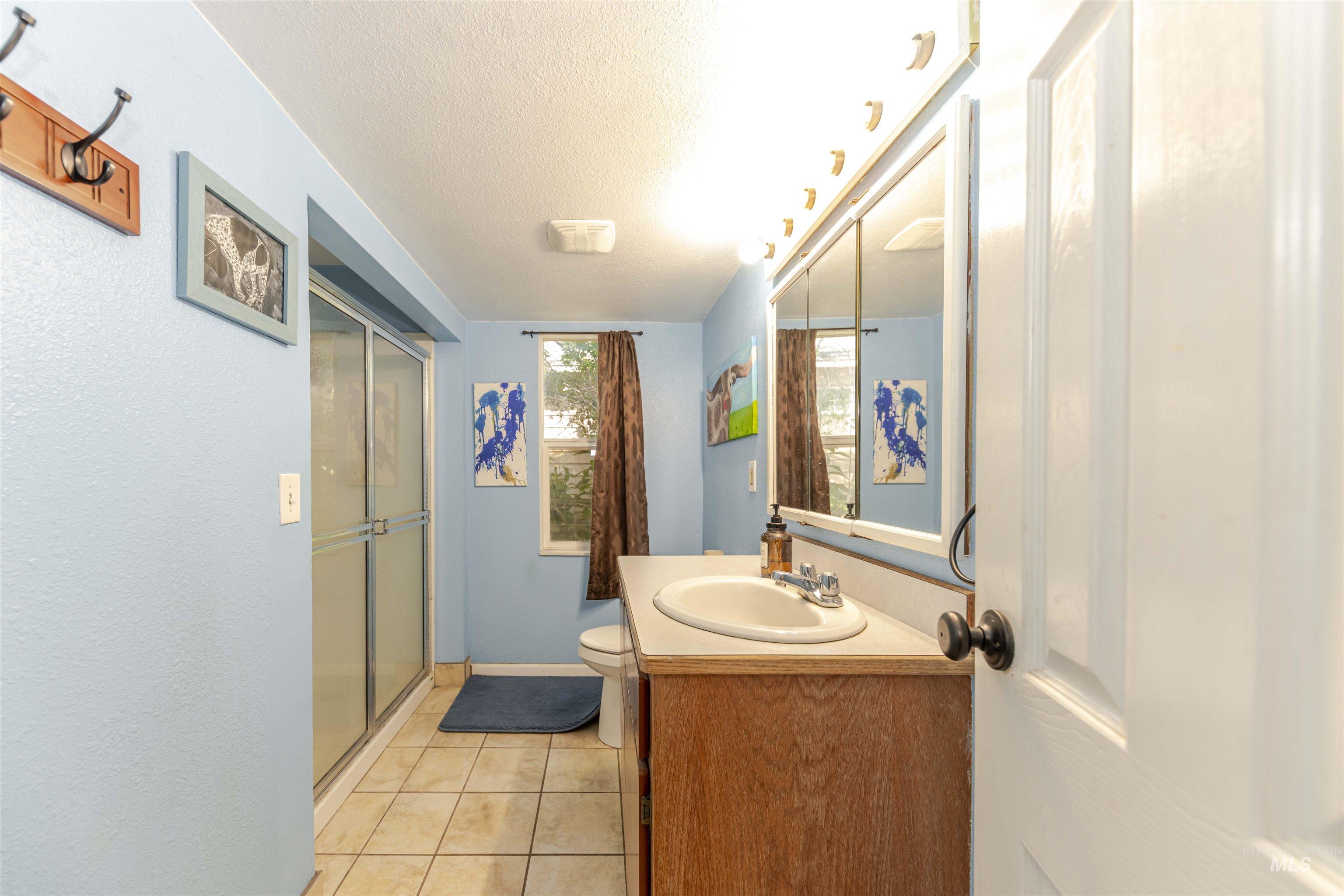 1318 McCarroll Street, Clarkston, Washington 99403, 2 Bedrooms, 1 Bathroom, Residential For Sale, Price $299,999,MLS 98950972