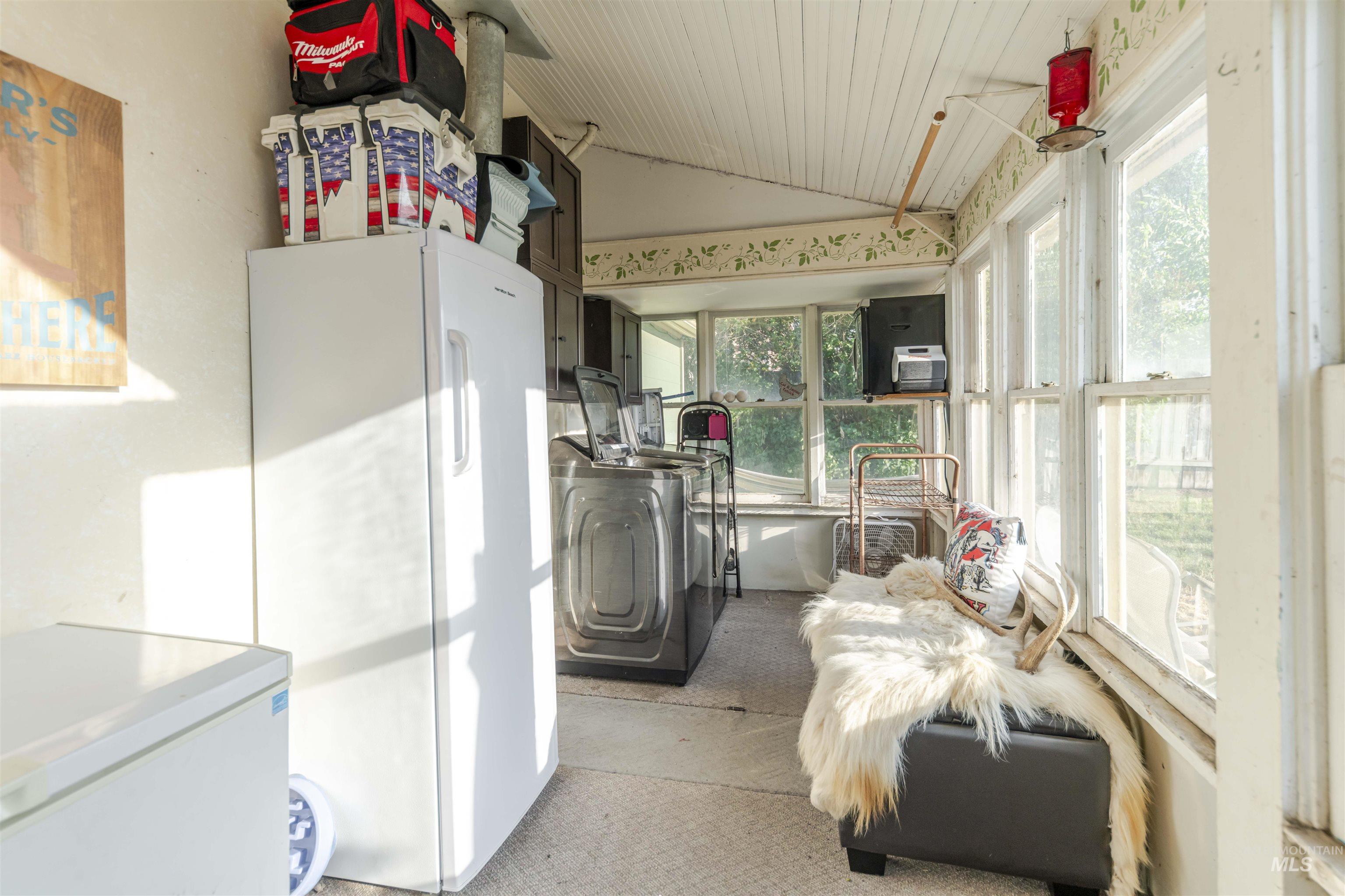 1318 McCarroll Street, Clarkston, Washington 99403, 2 Bedrooms, 1 Bathroom, Residential For Sale, Price $299,999,MLS 98950972