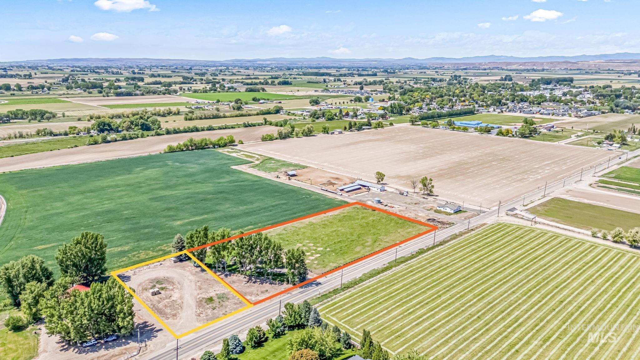 5537 Highway 30 S, New Plymouth, Idaho 83655, 3 Bedrooms, 1.5 Bathrooms, Residential For Sale, Price $774,900,MLS 98950994