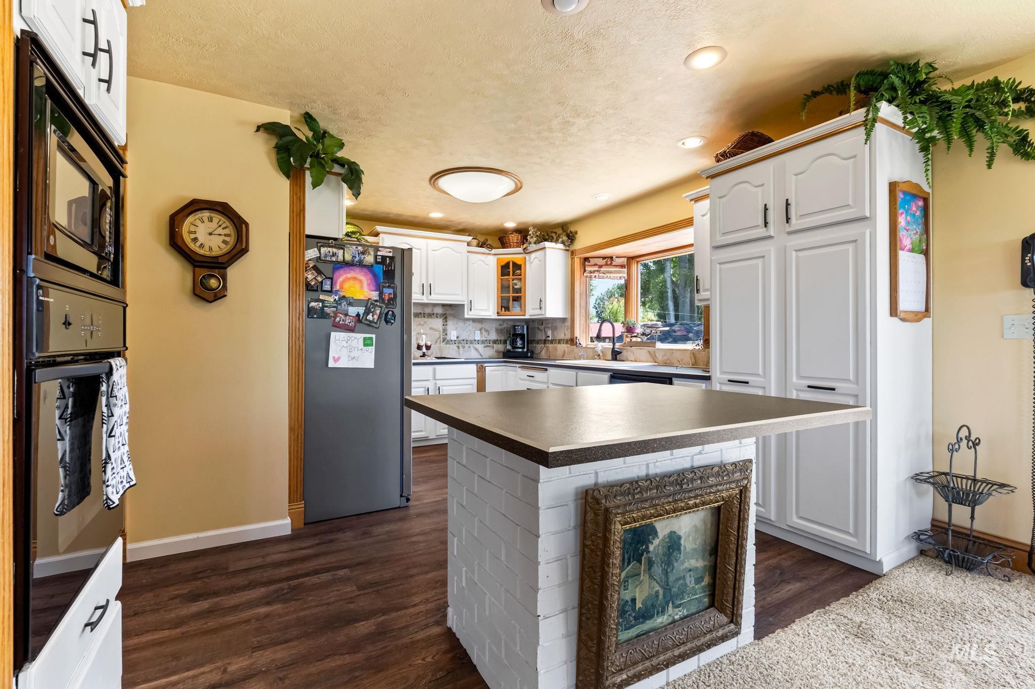 5537 Highway 30 S, New Plymouth, Idaho 83655, 3 Bedrooms, 1.5 Bathrooms, Residential For Sale, Price $774,900,MLS 98950994