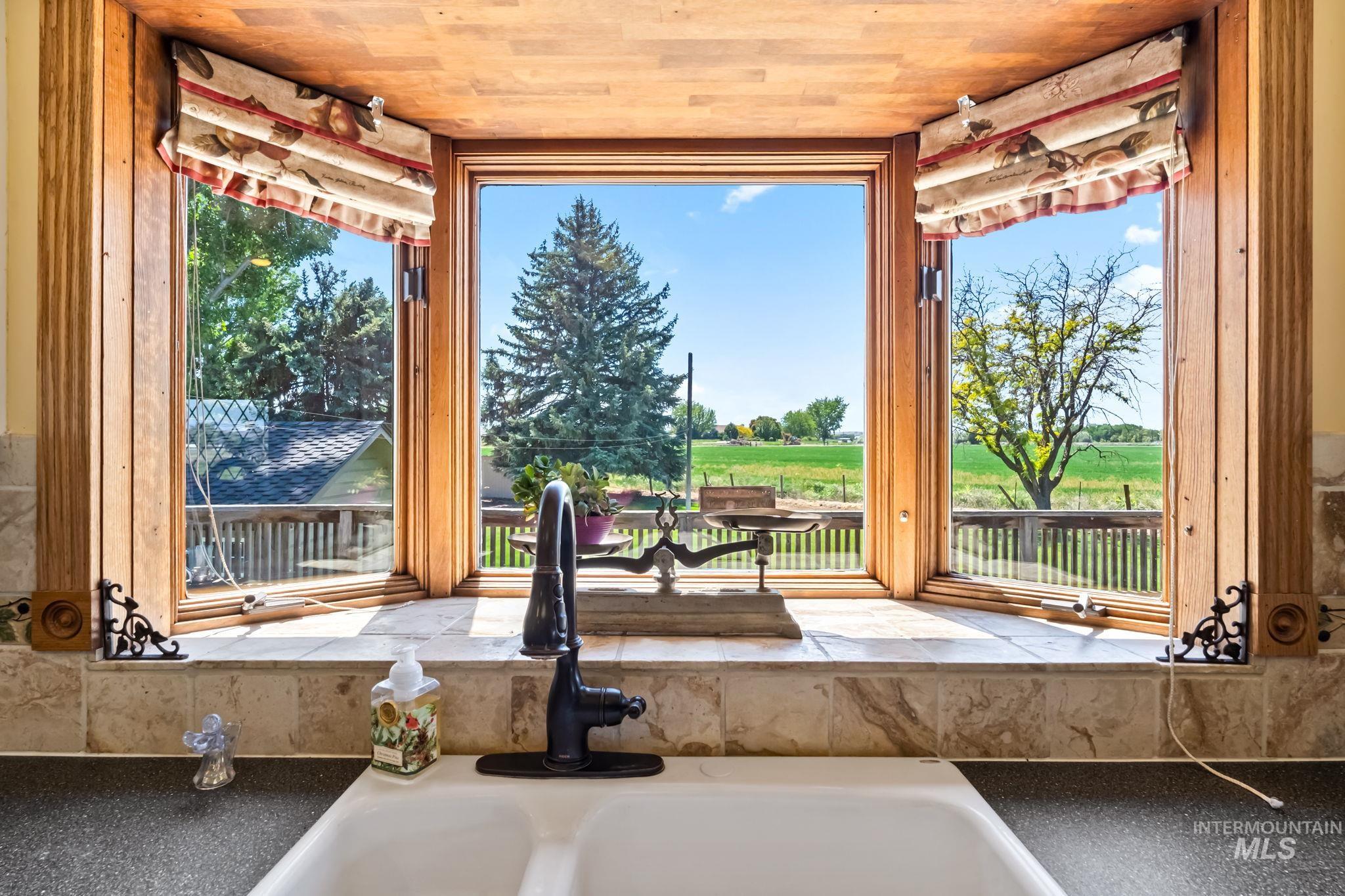 5537 Highway 30 S, New Plymouth, Idaho 83655, 3 Bedrooms, 1.5 Bathrooms, Residential For Sale, Price $774,900,MLS 98950994