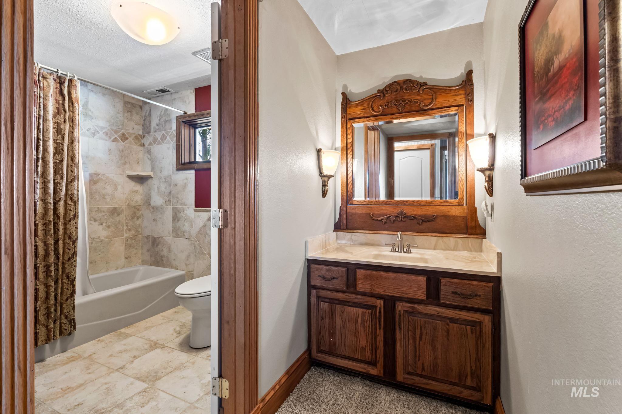 5537 Highway 30 S, New Plymouth, Idaho 83655, 3 Bedrooms, 1.5 Bathrooms, Residential For Sale, Price $774,900,MLS 98950994