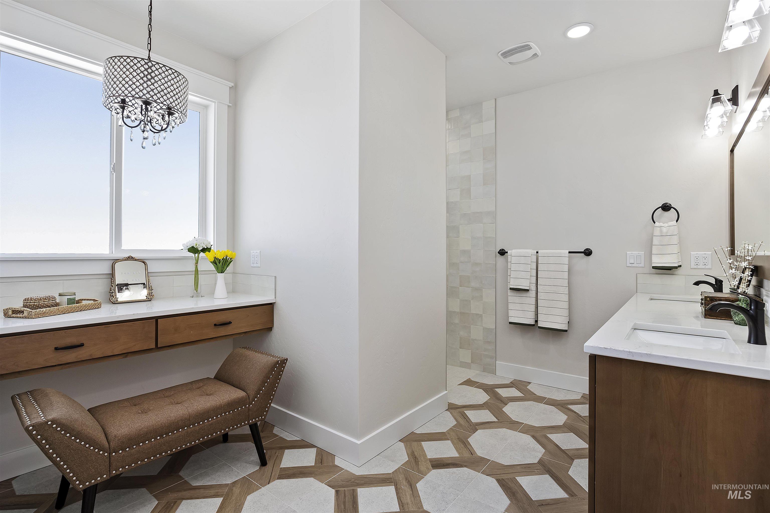 1442 Haizlee way, Twin Falls, Idaho 83301, 4 Bedrooms, 2 Bathrooms, Residential For Sale, Price $575,000, 98951120