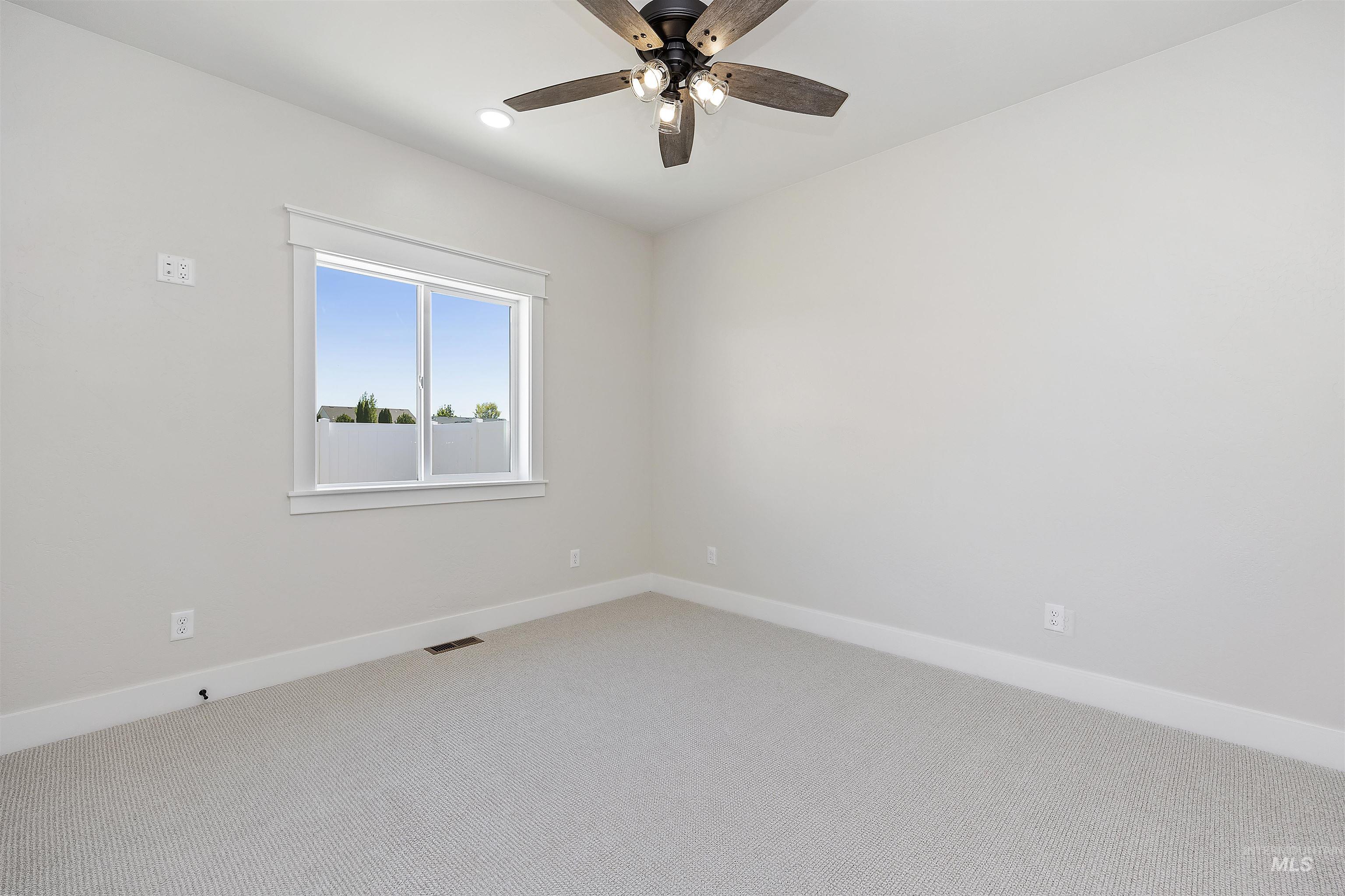 1442 Haizlee way, Twin Falls, Idaho 83301, 4 Bedrooms, 2 Bathrooms, Residential For Sale, Price $575,000, 98951120