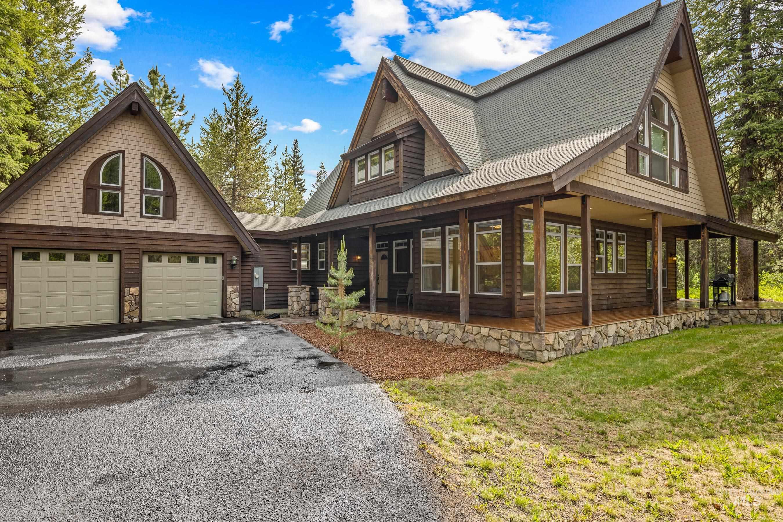 14199 Franklin Rd, McCall, Idaho 83638, 3 Bedrooms, 3.5 Bathrooms, Residential For Sale, Price $1,425,000,MLS 98951158