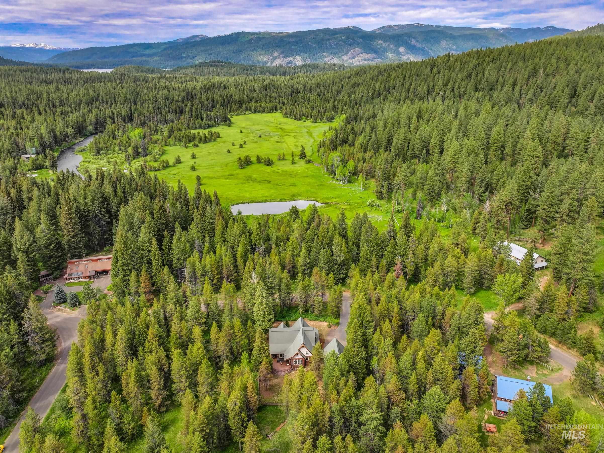 14199 Franklin Rd, McCall, Idaho 83638, 3 Bedrooms, 3.5 Bathrooms, Residential For Sale, Price $1,425,000,MLS 98951158